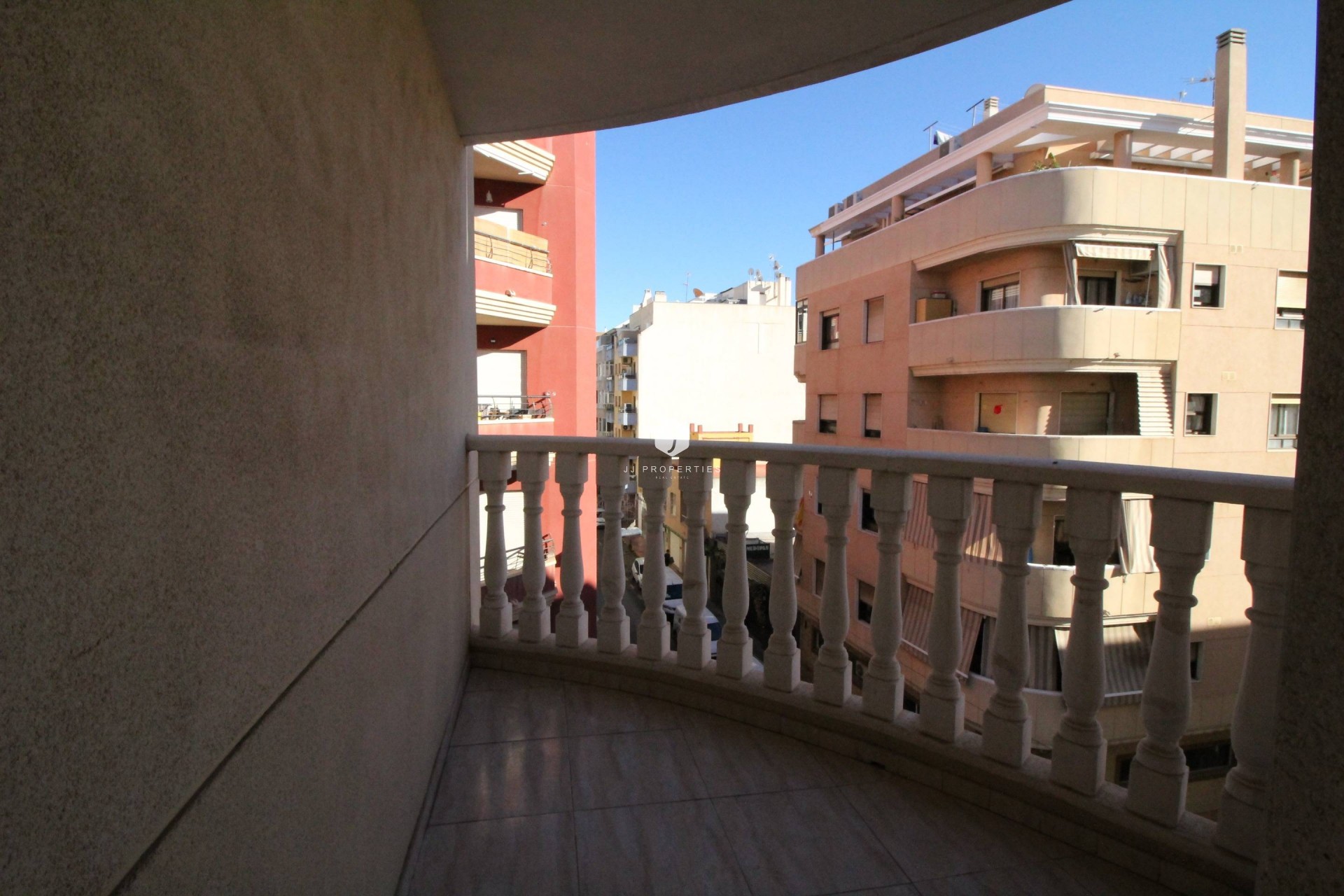 Segunda mano - Apartamento / piso -
Torrevieja - Centro