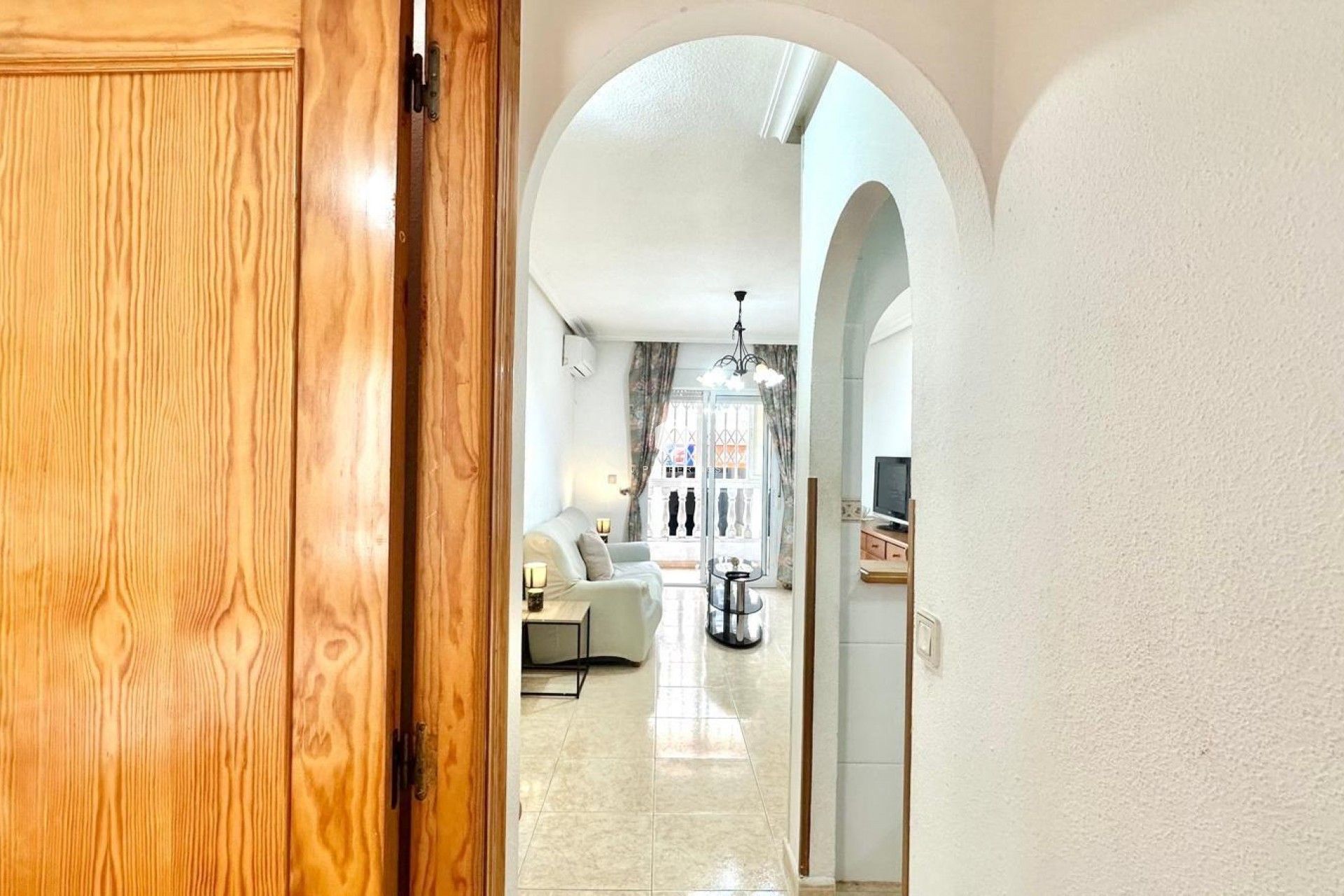 Segunda mano - Apartamento / piso -
Torrevieja - Centro