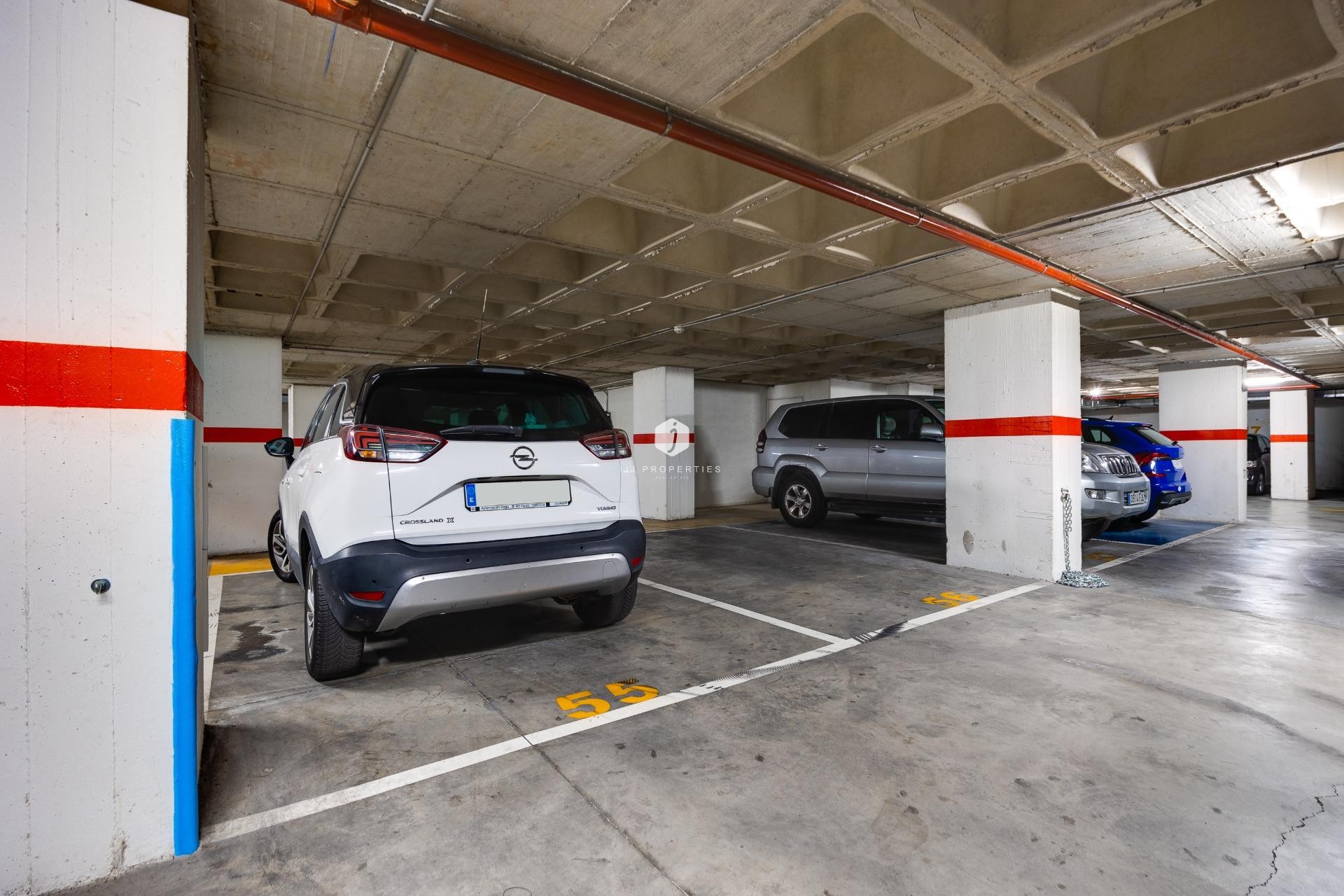 Segunda mano - Apartamento / piso -
Torrevieja - Centro