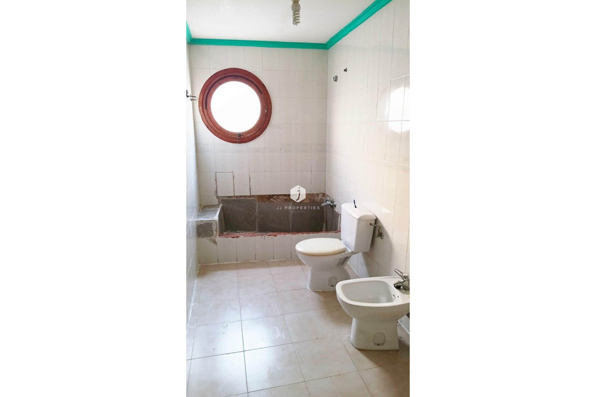 Segunda mano - Apartamento / piso -
Torrevieja - Centro