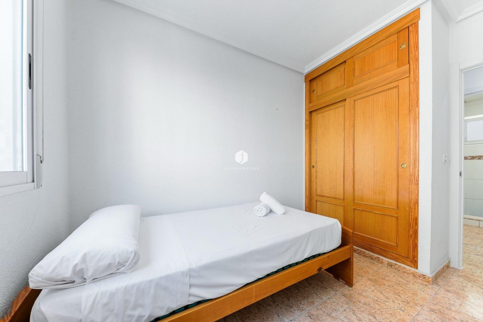Segunda mano - Apartamento / piso -
Torrevieja - Centro