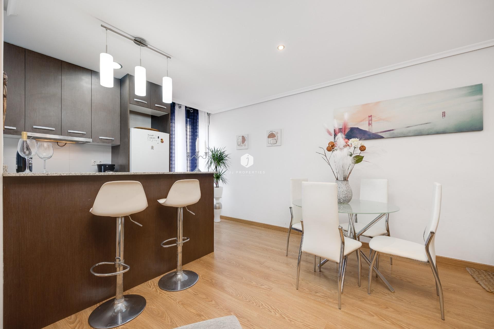 Segunda mano - Apartamento / piso -
Torrevieja - Centro