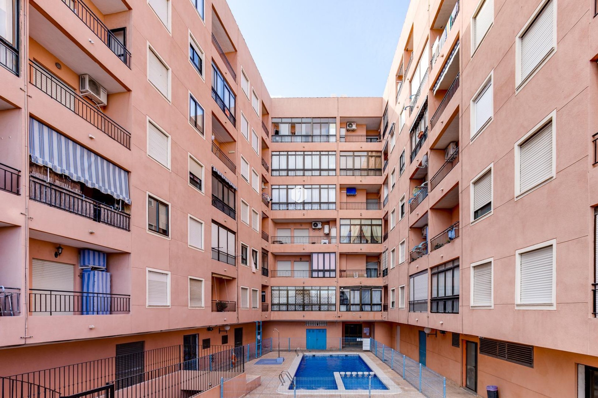 Segunda mano - Apartamento / piso -
Torrevieja - Centro