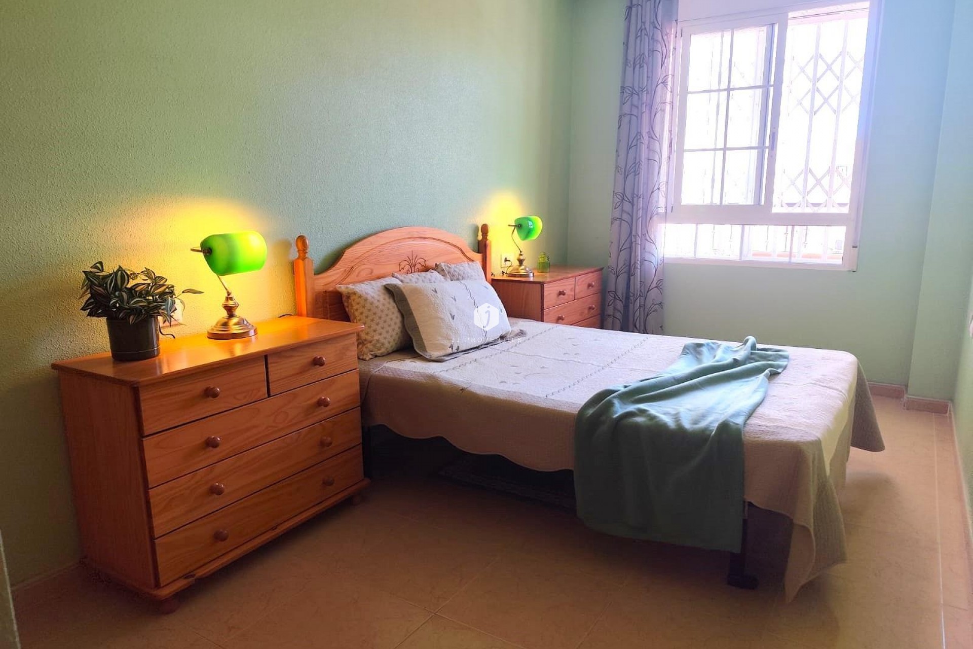 Segunda mano - Apartamento / piso -
Torrevieja - Centro