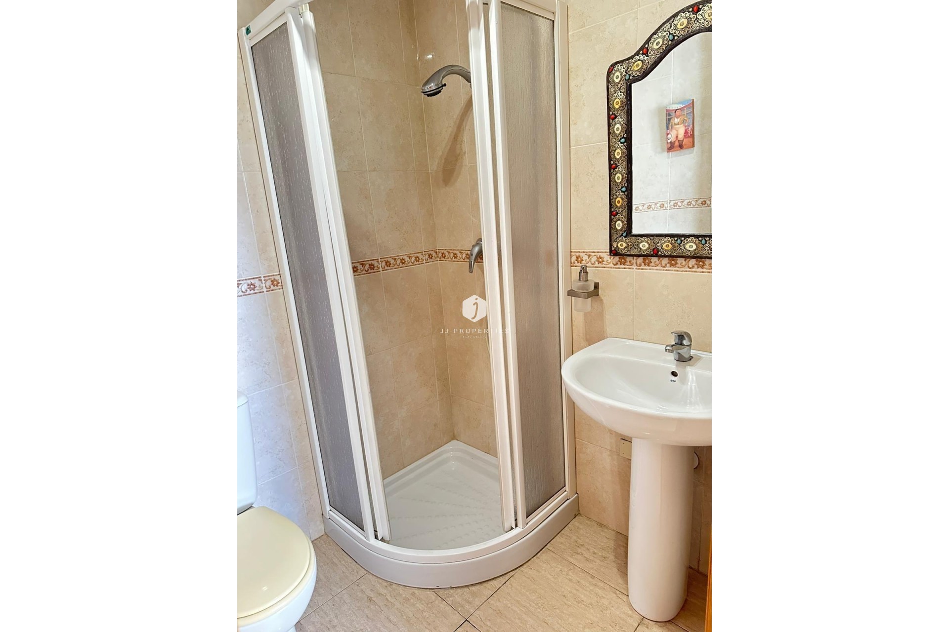 Segunda mano - Apartamento / piso -
Torrevieja - Centro