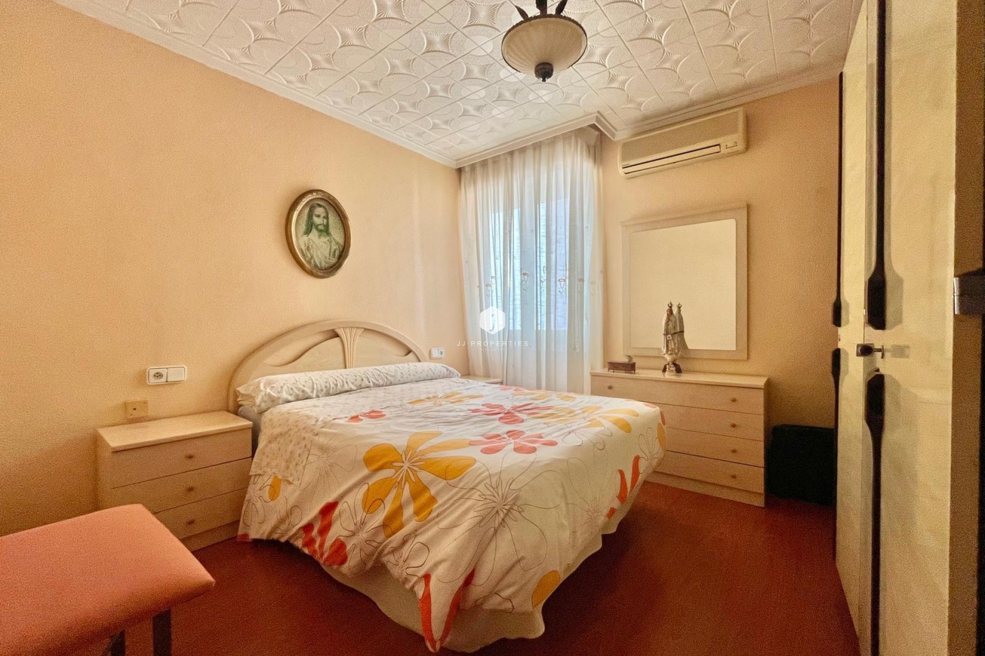 Segunda mano - Apartamento / piso -
Torrevieja - Centro