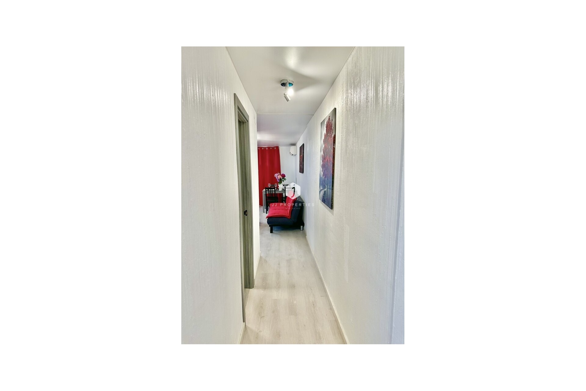 Segunda mano - Apartamento / piso -
Torrevieja - Centro