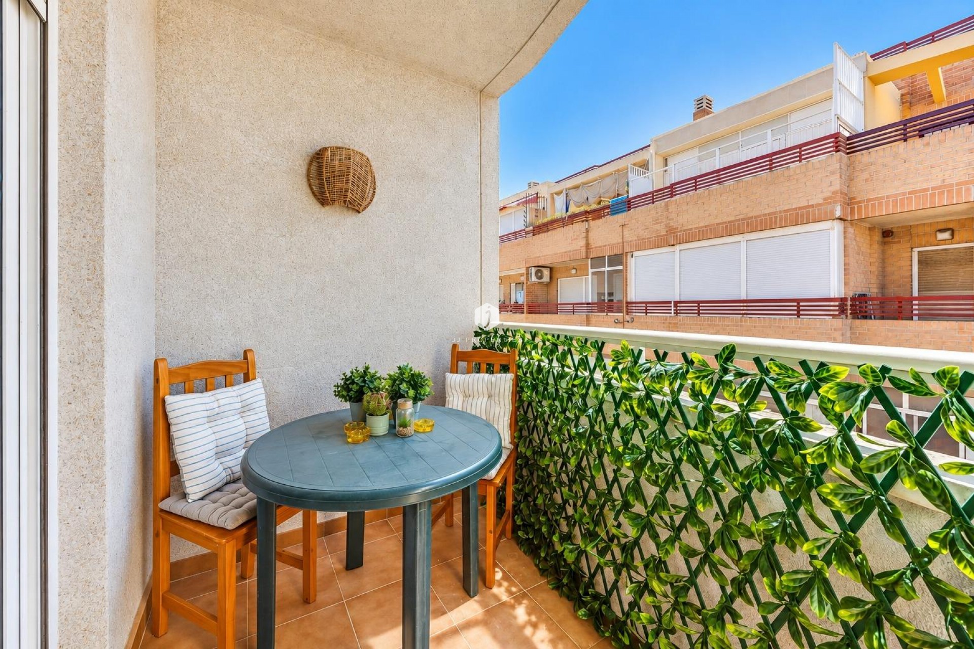 Segunda mano - Apartamento / piso -
Torrevieja - Centro