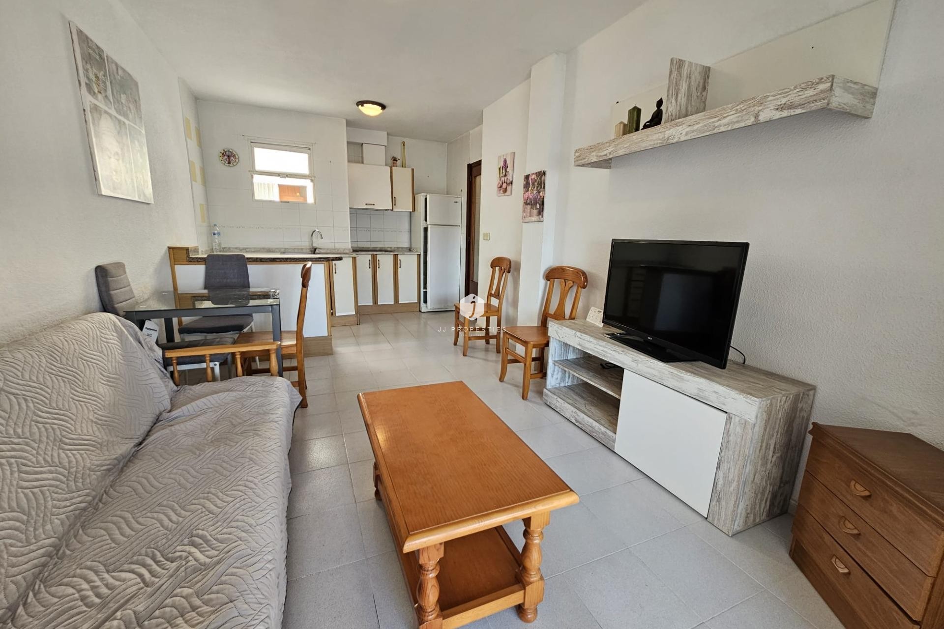 Segunda mano - Apartamento / piso -
Torrevieja - Centro