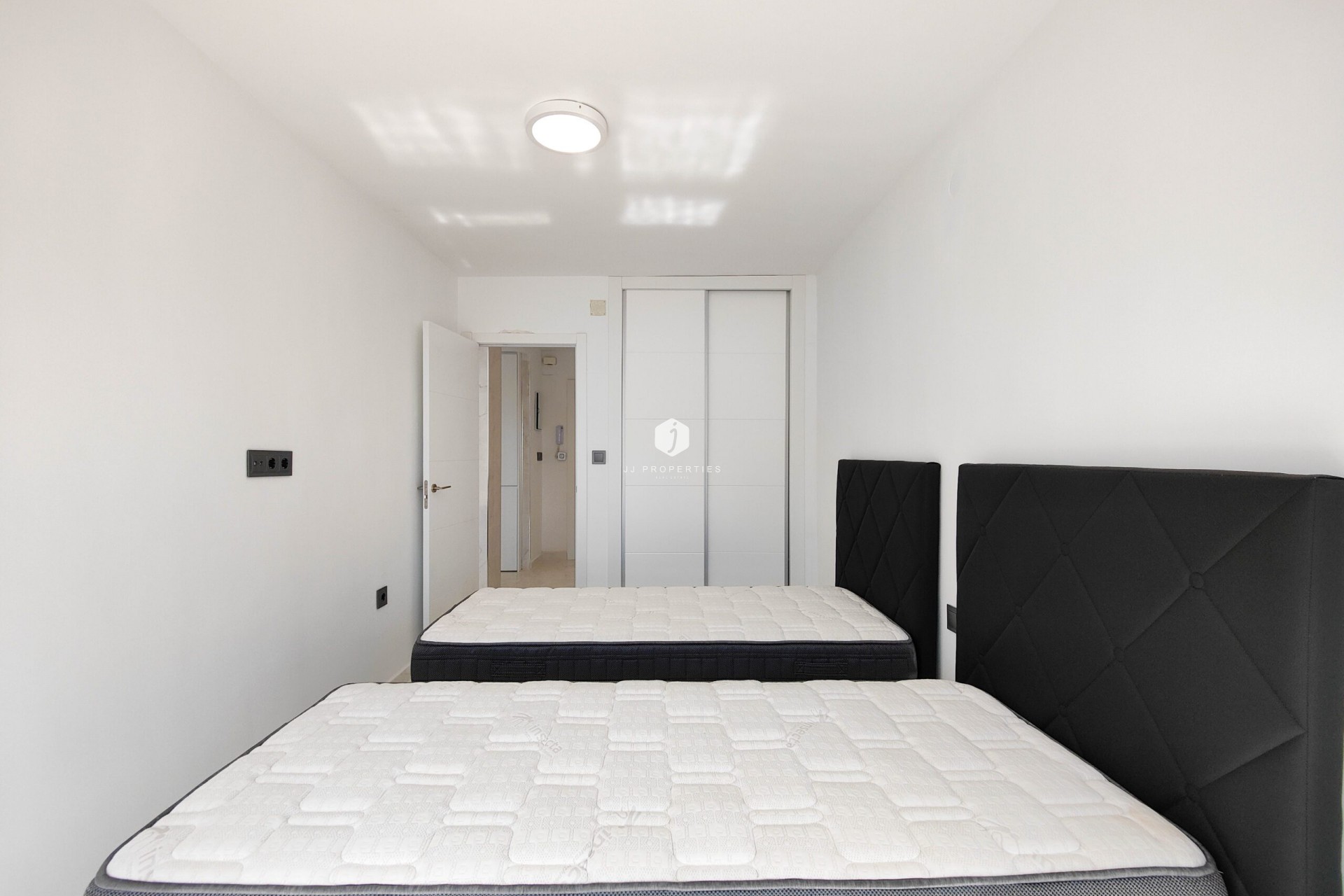 Segunda mano - Apartamento / piso -
Torrevieja - Costa Blanca