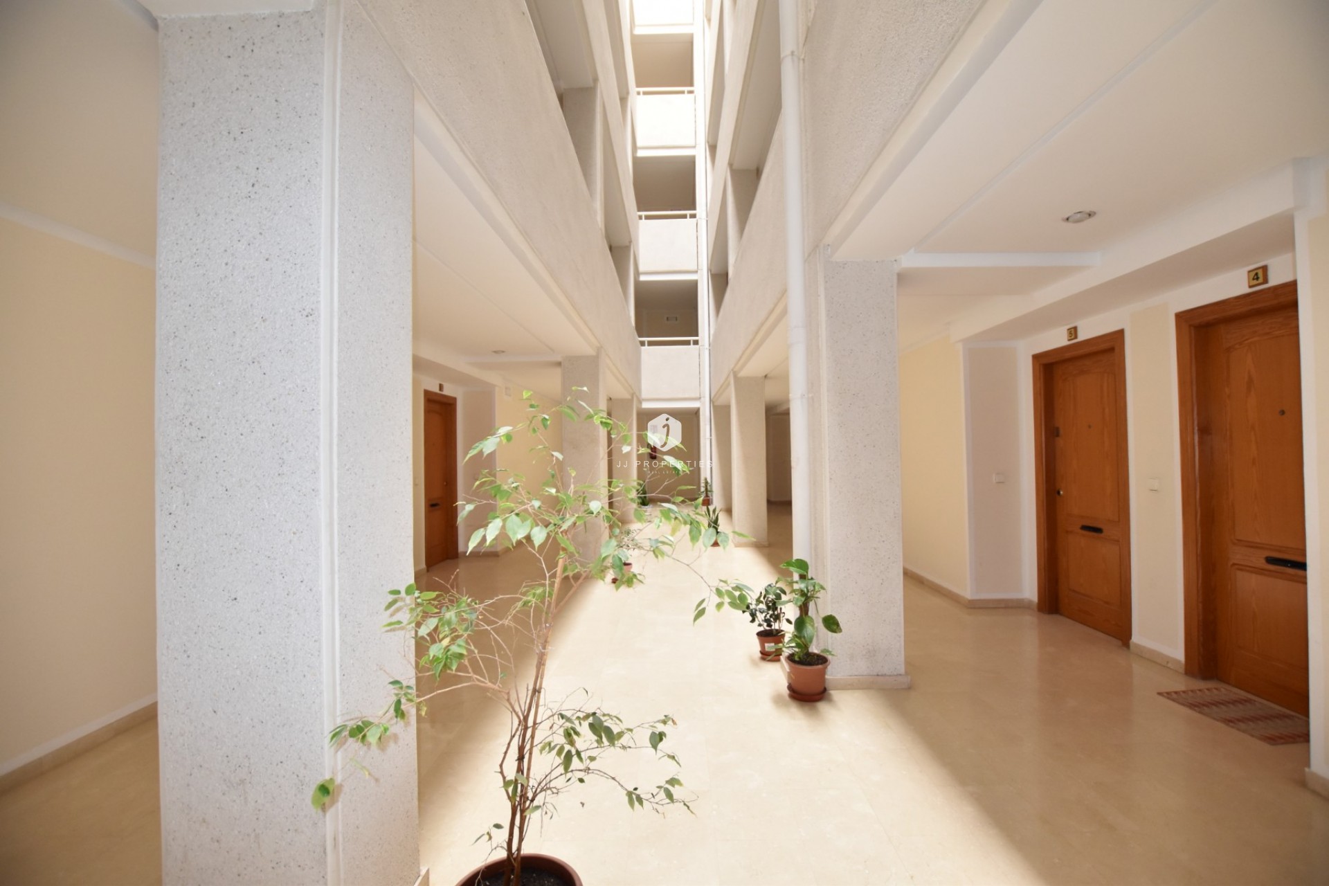 Segunda mano - Apartamento / piso -
Torrevieja - Costa Blanca