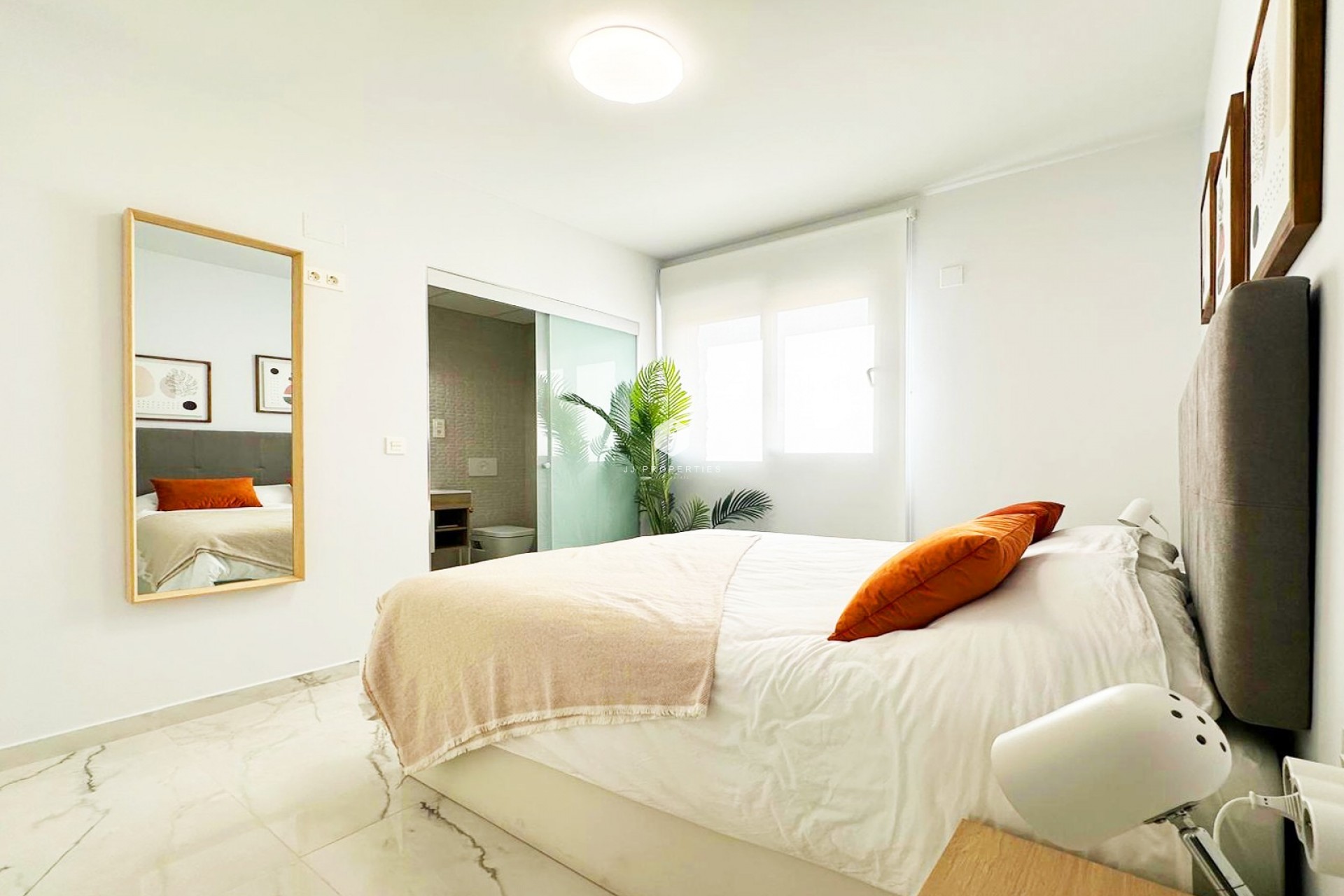 Segunda mano - Apartamento / piso -
Torrevieja - Costa Blanca