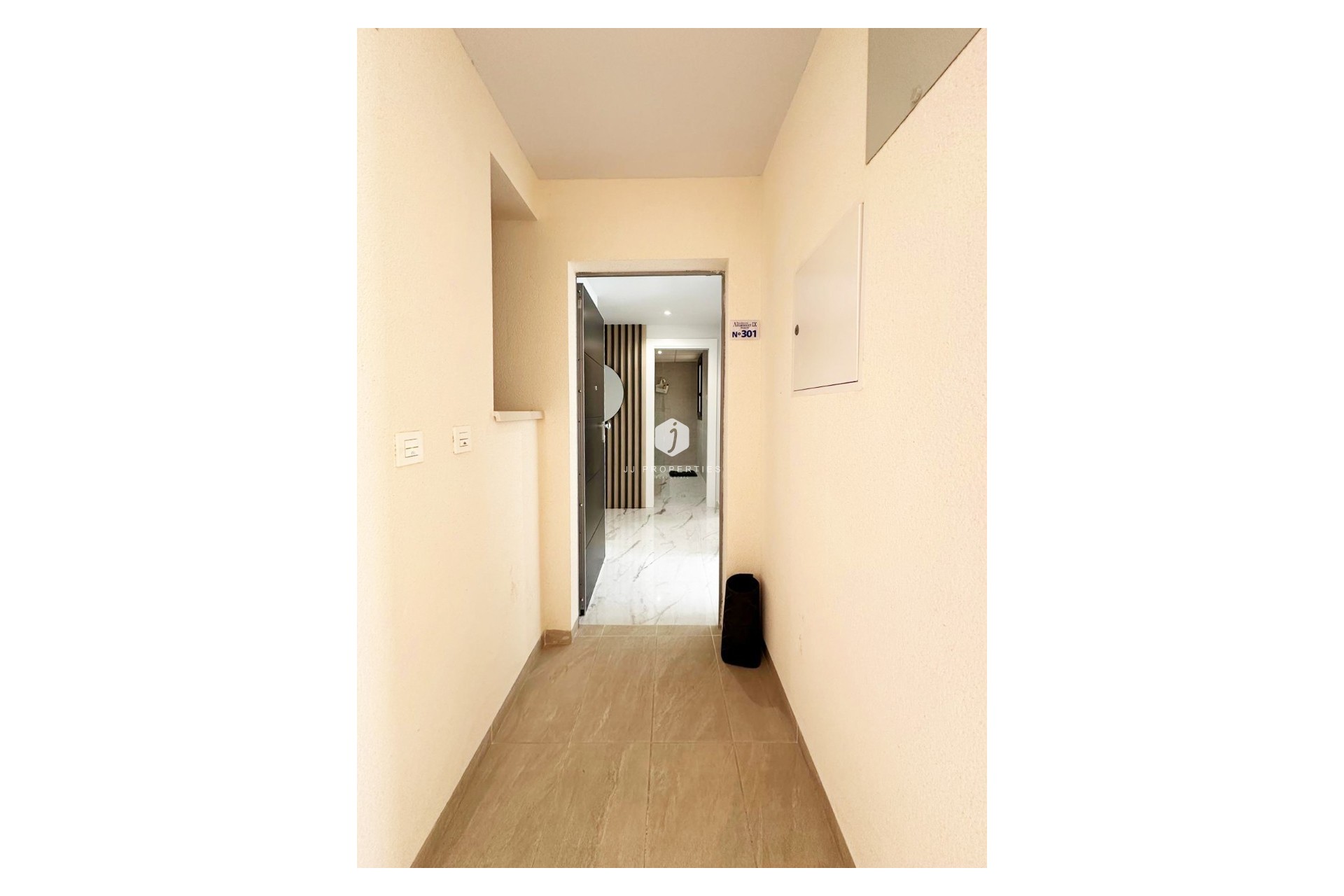 Segunda mano - Apartamento / piso -
Torrevieja - Costa Blanca