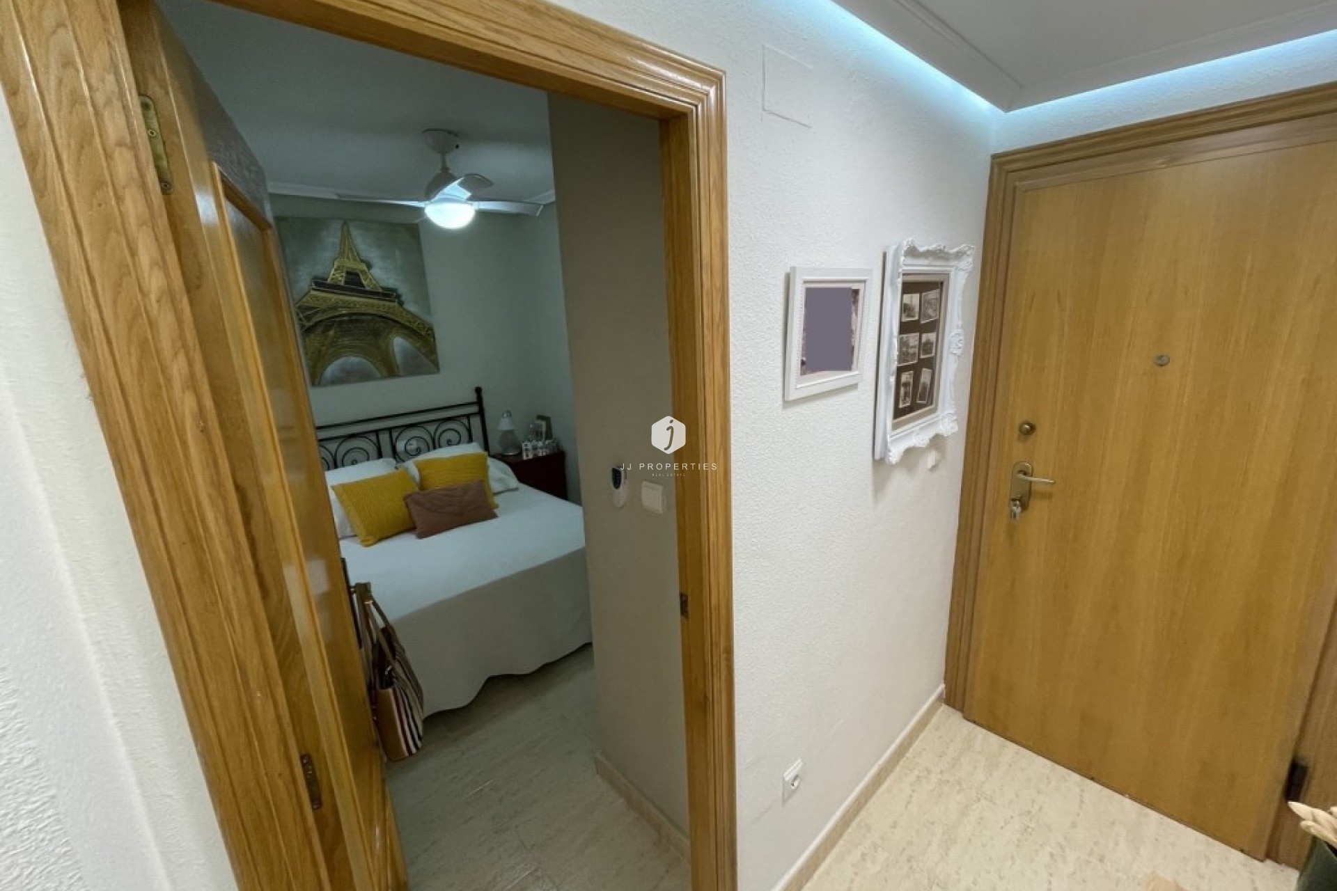 Segunda mano - Apartamento / piso -
Torrevieja - Costa Blanca