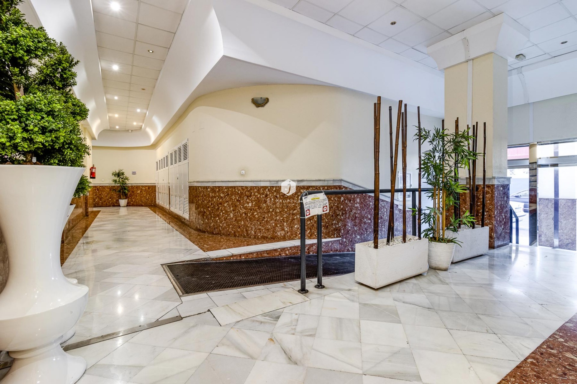 Segunda mano - Apartamento / piso -
Torrevieja - Costa Blanca