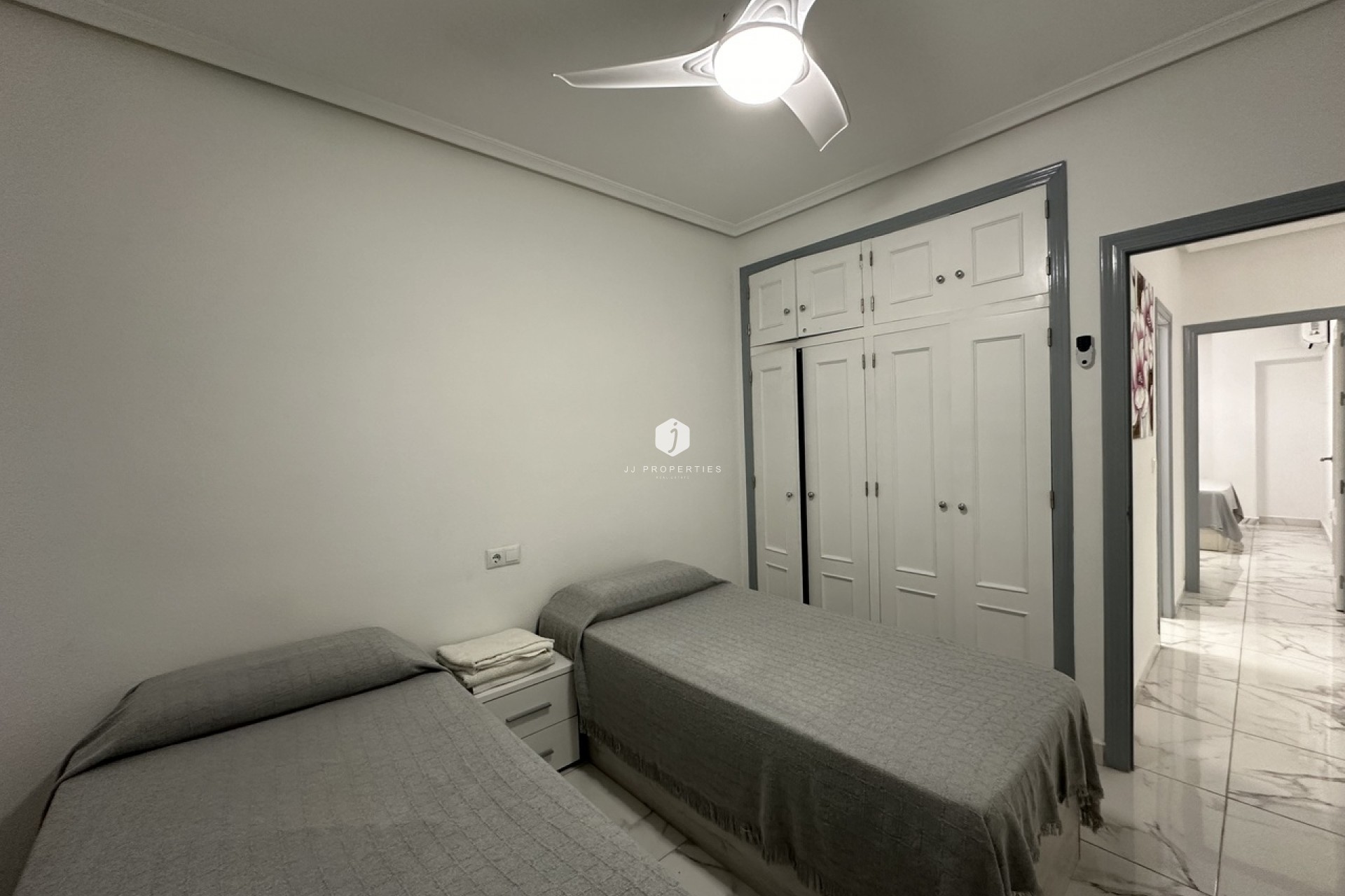 Segunda mano - Apartamento / piso -
Torrevieja - Costa Blanca