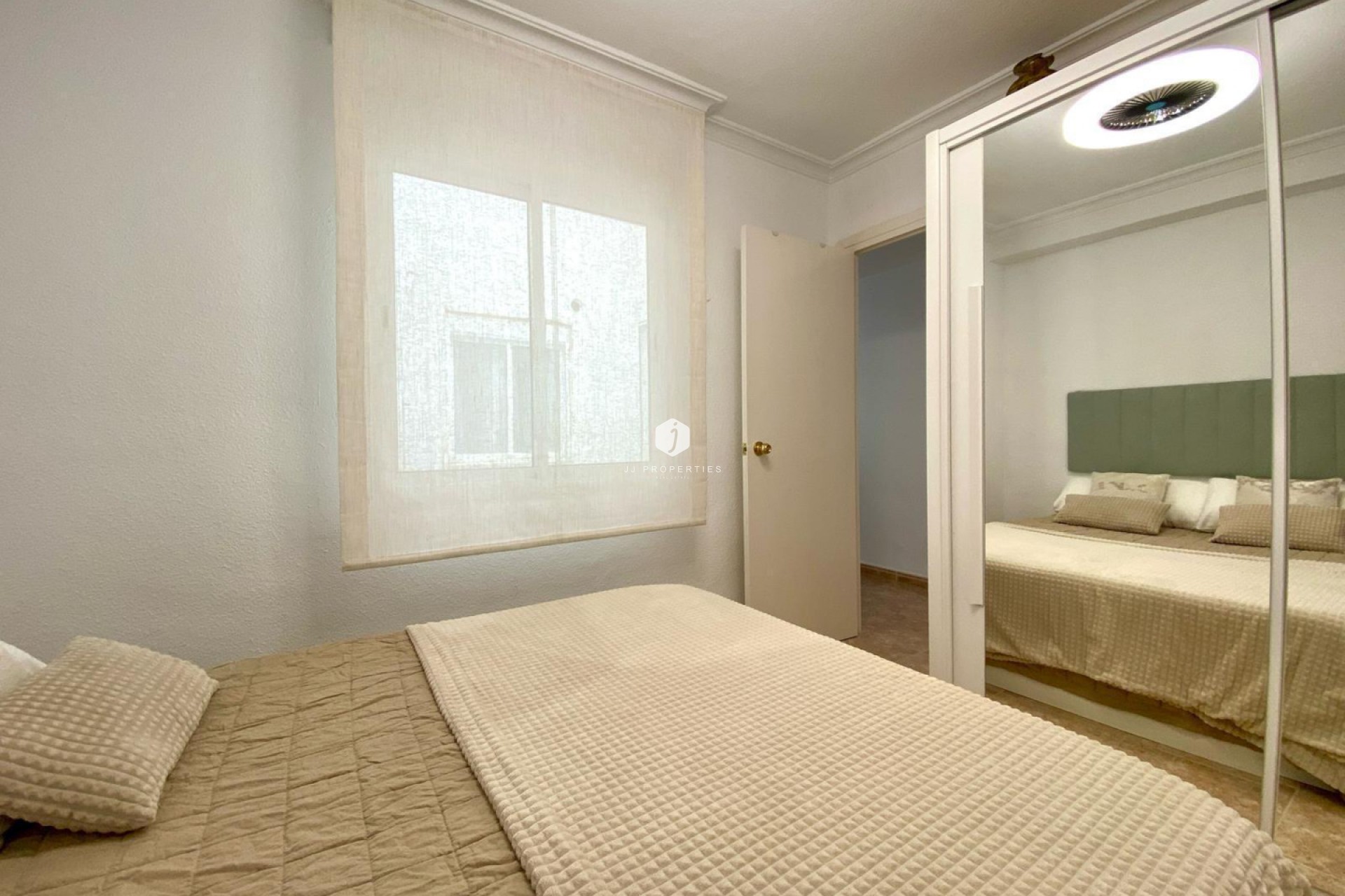 Segunda mano - Apartamento / piso -
Torrevieja - Costa Blanca