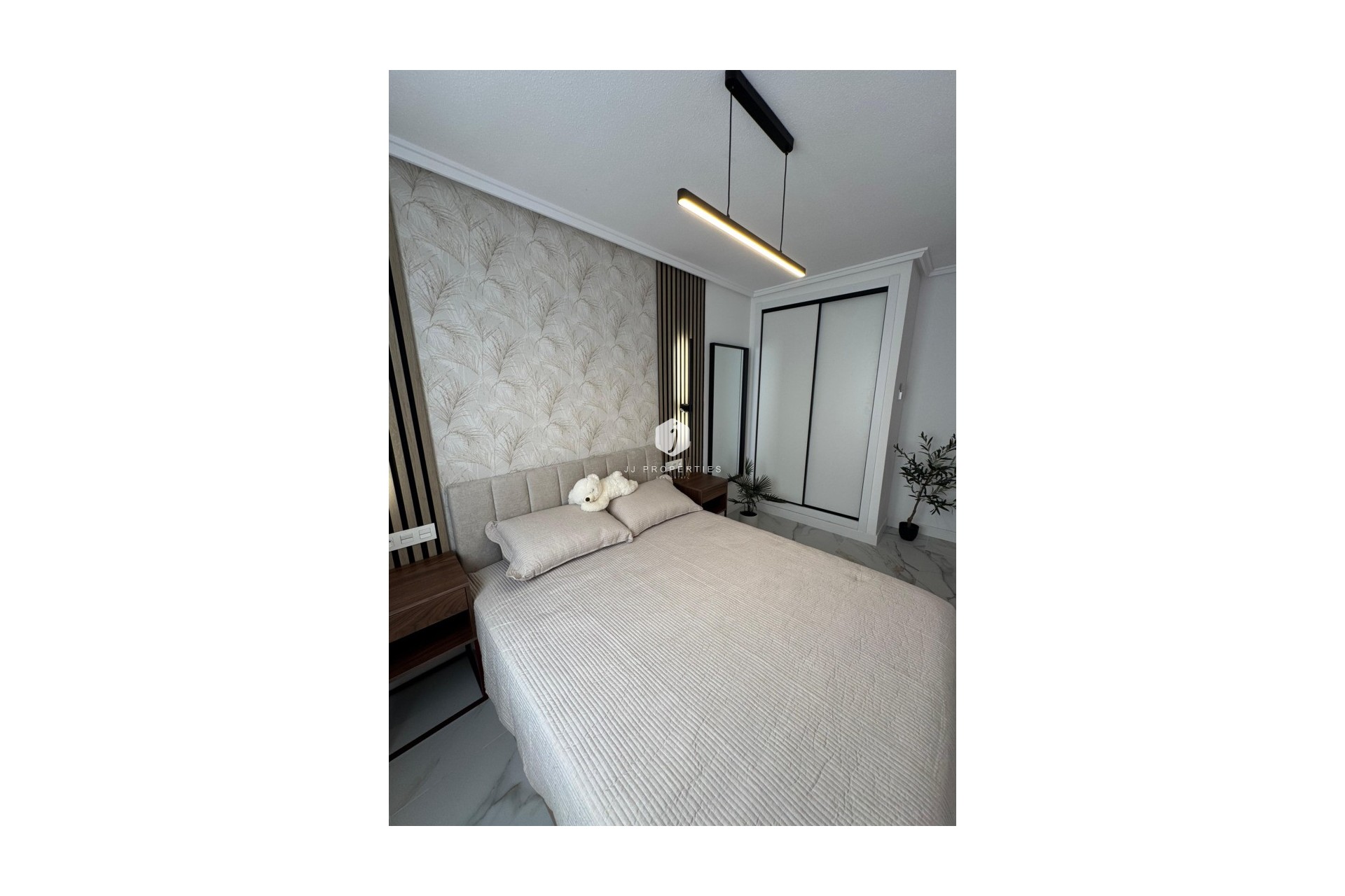 Segunda mano - Apartamento / piso -
Torrevieja - Costa Blanca