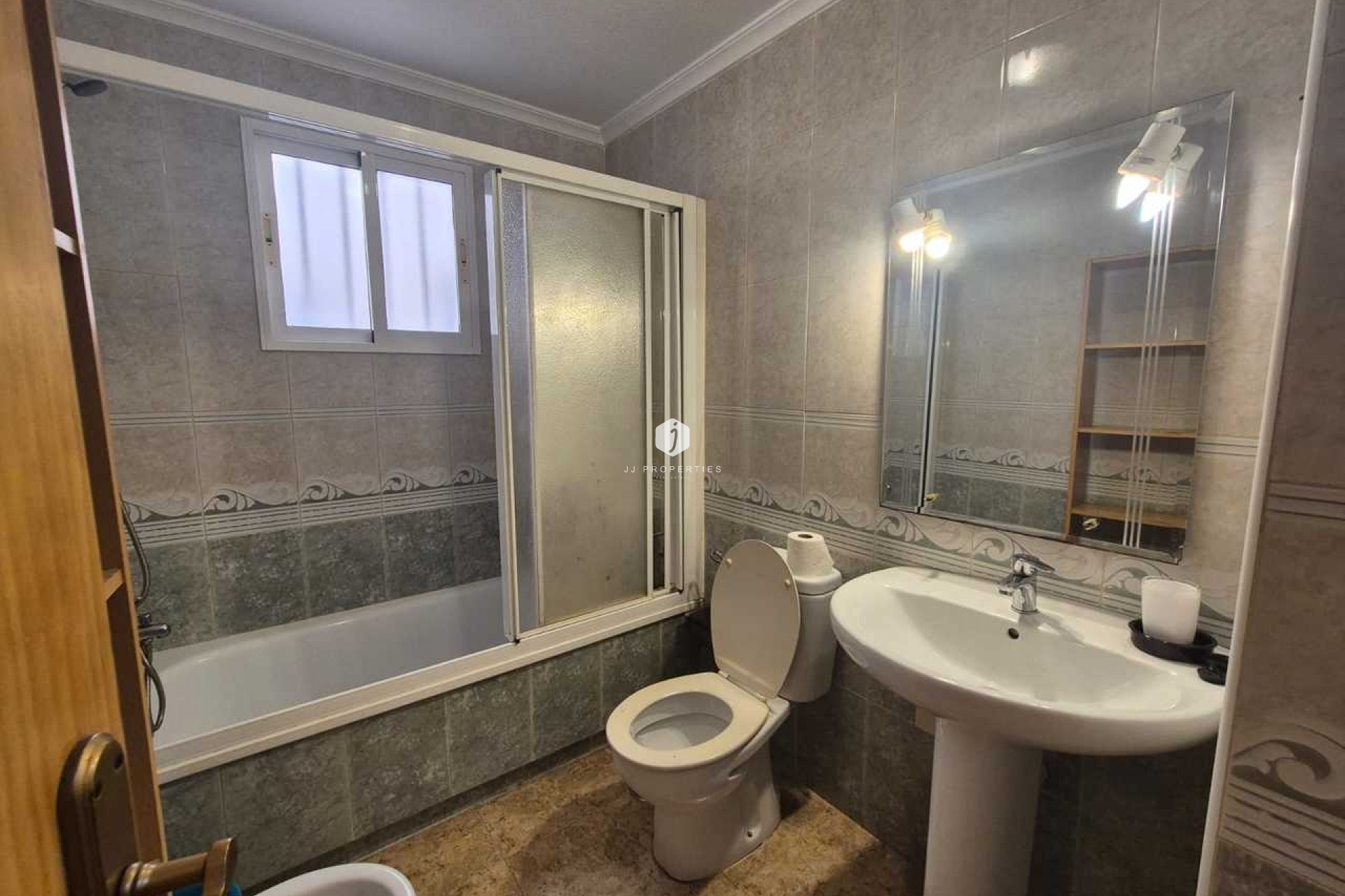 Segunda mano - Apartamento / piso -
Torrevieja - Costa Blanca