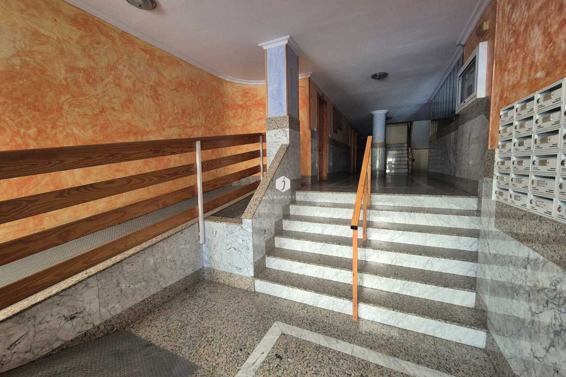 Segunda mano - Apartamento / piso -
Torrevieja - Costa Blanca