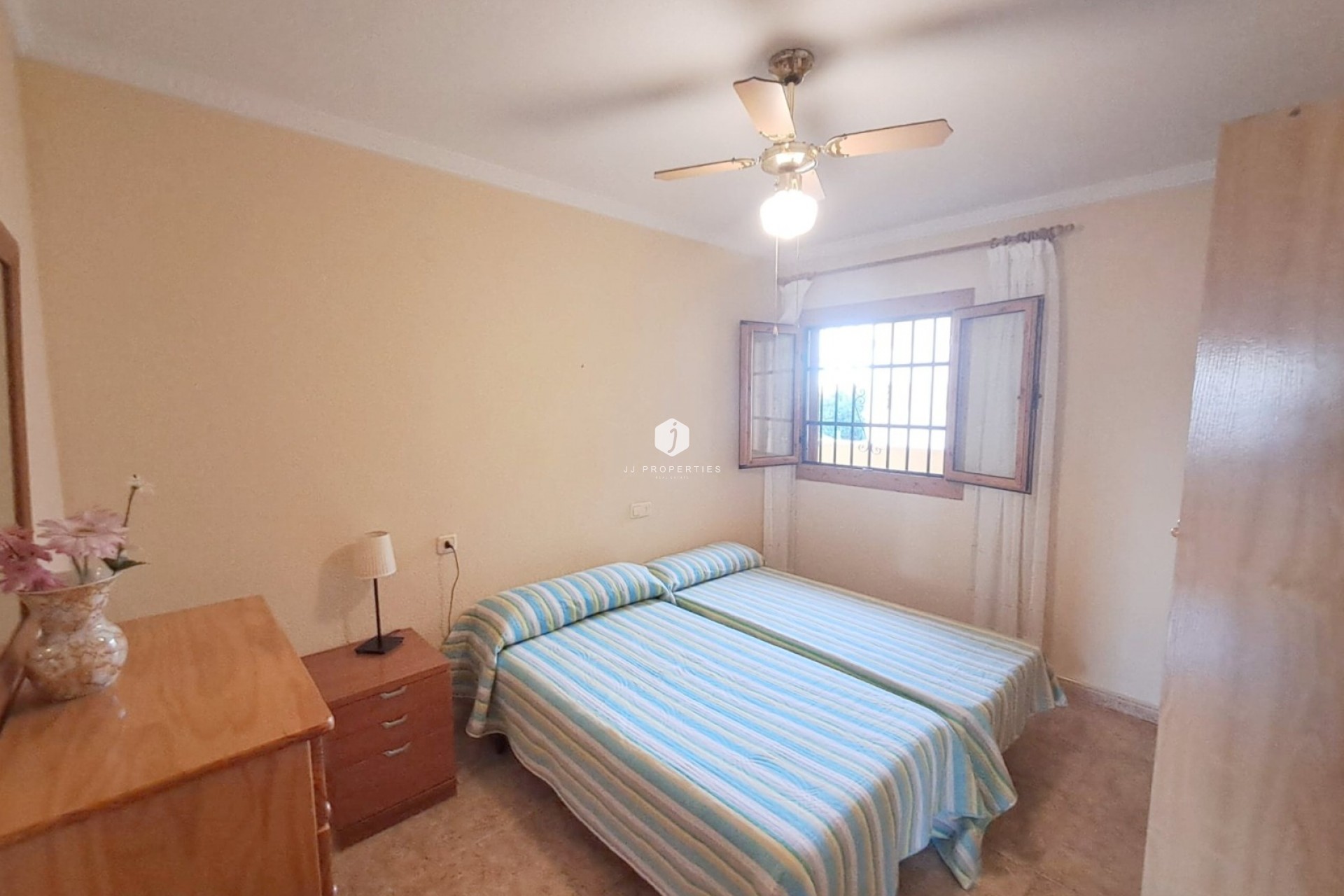 Segunda mano - Apartamento / piso -
Torrevieja - Costa Blanca