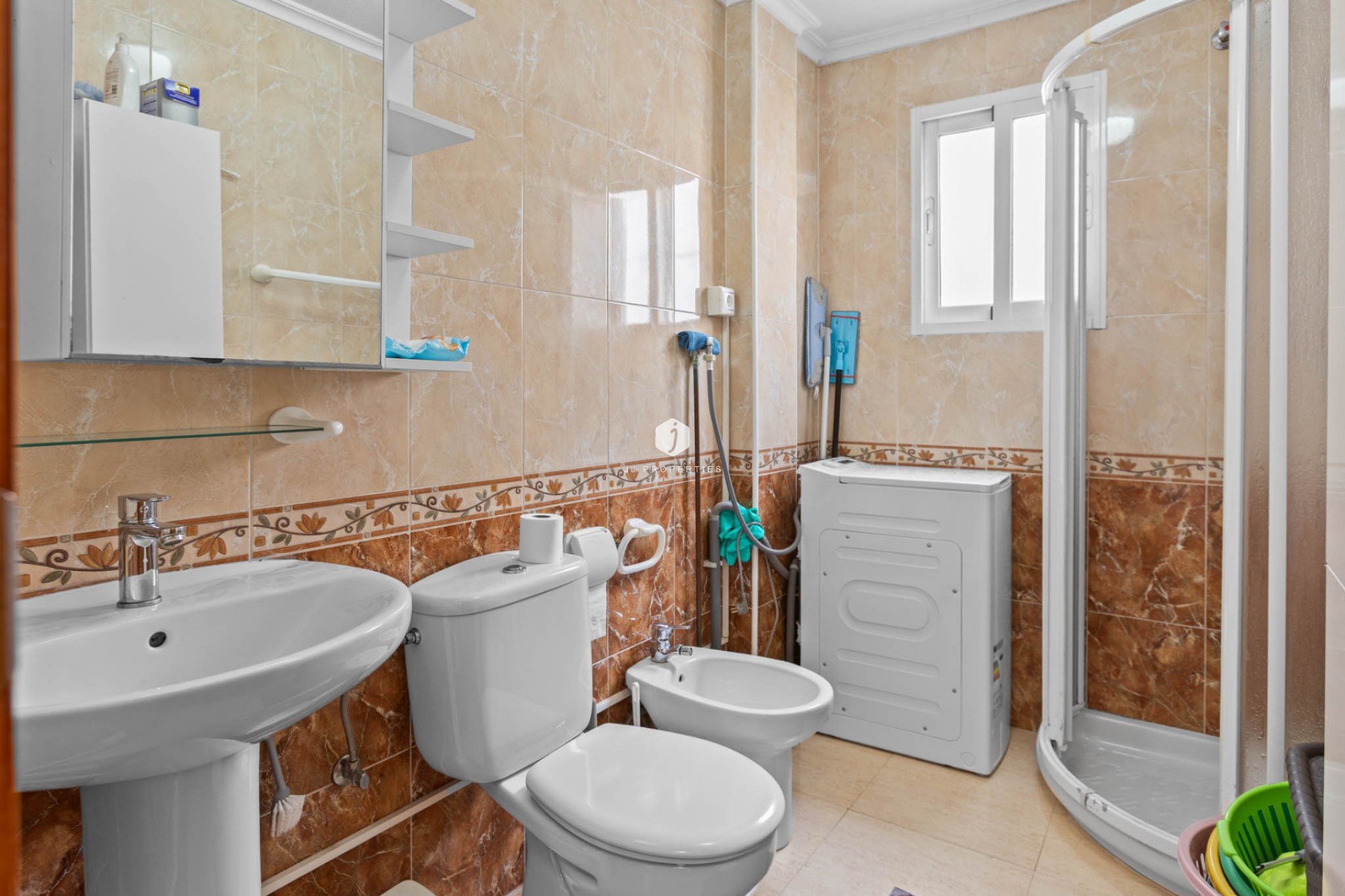 Segunda mano - Apartamento / piso -
Torrevieja - Costa Blanca