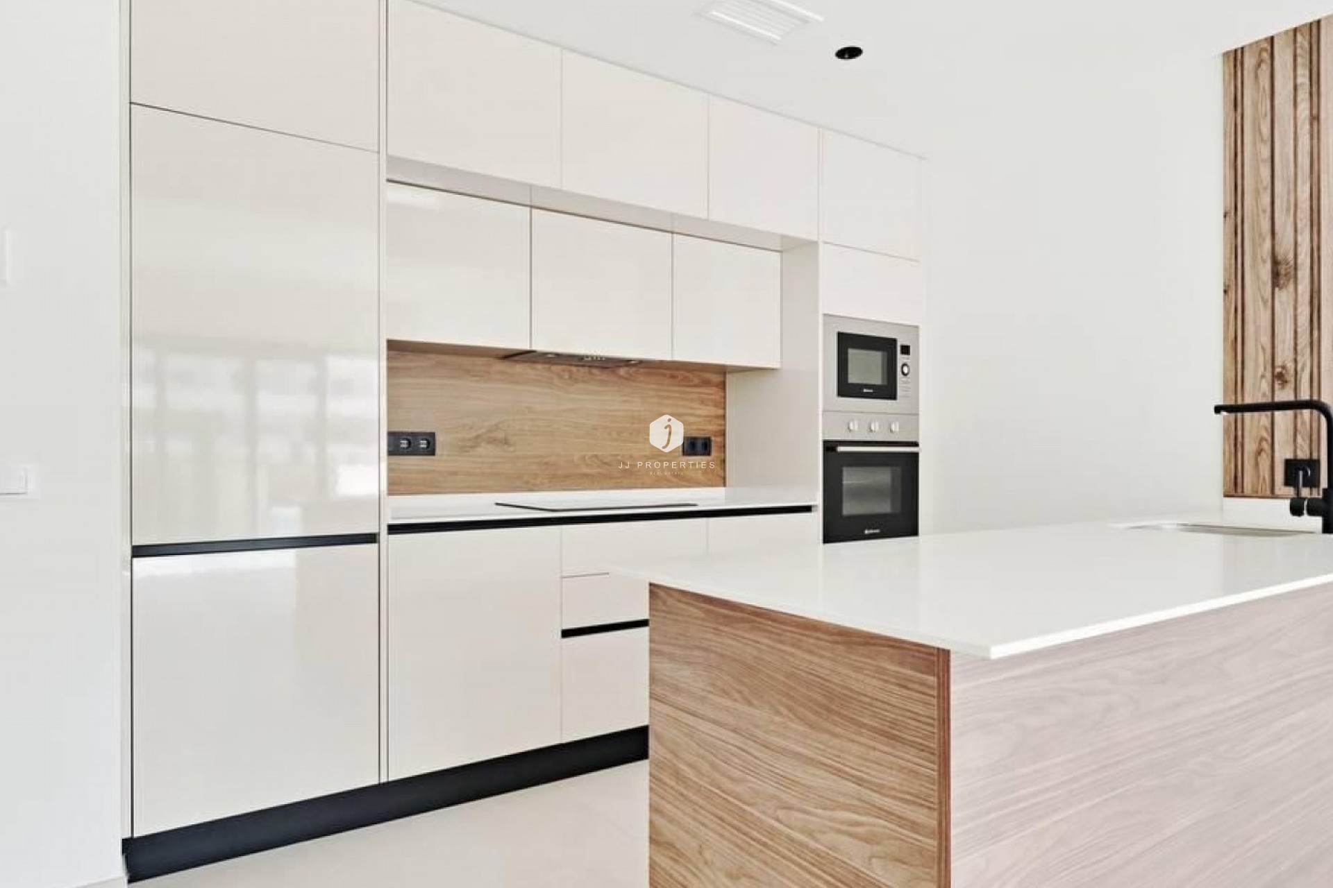 Segunda mano - Apartamento / piso -
Torrevieja - Costa Blanca