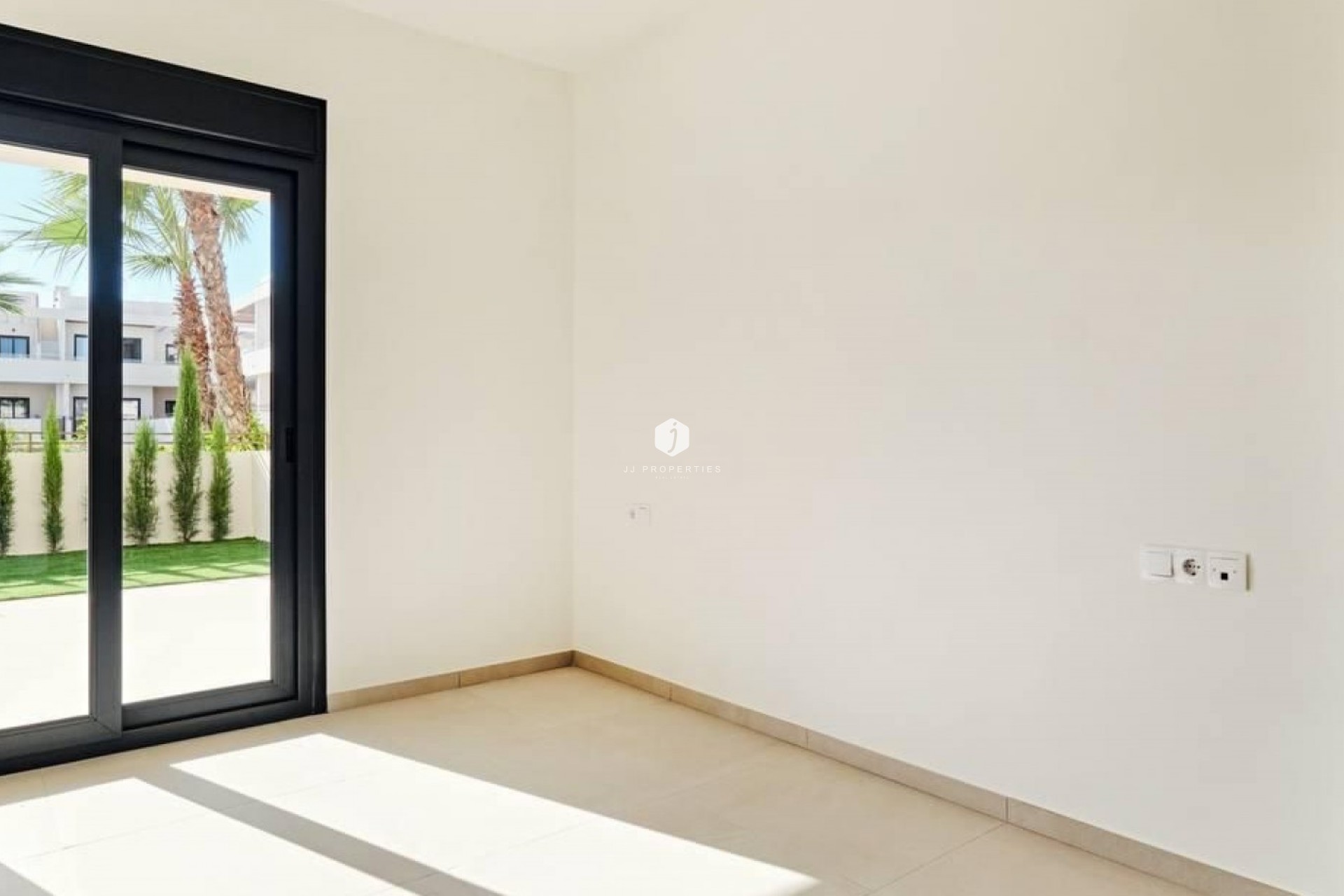 Segunda mano - Apartamento / piso -
Torrevieja - Costa Blanca