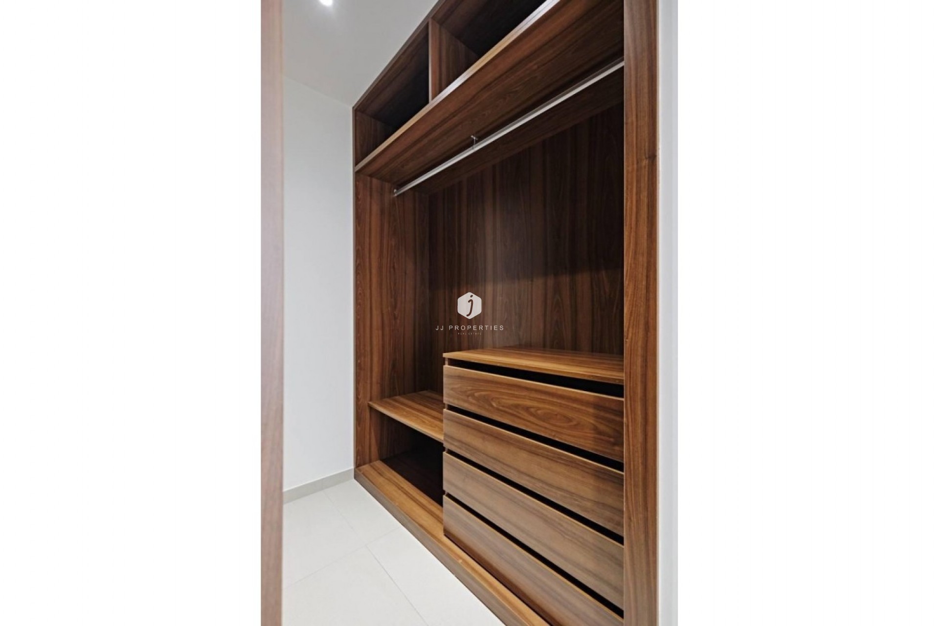 Segunda mano - Apartamento / piso -
Torrevieja - Costa Blanca