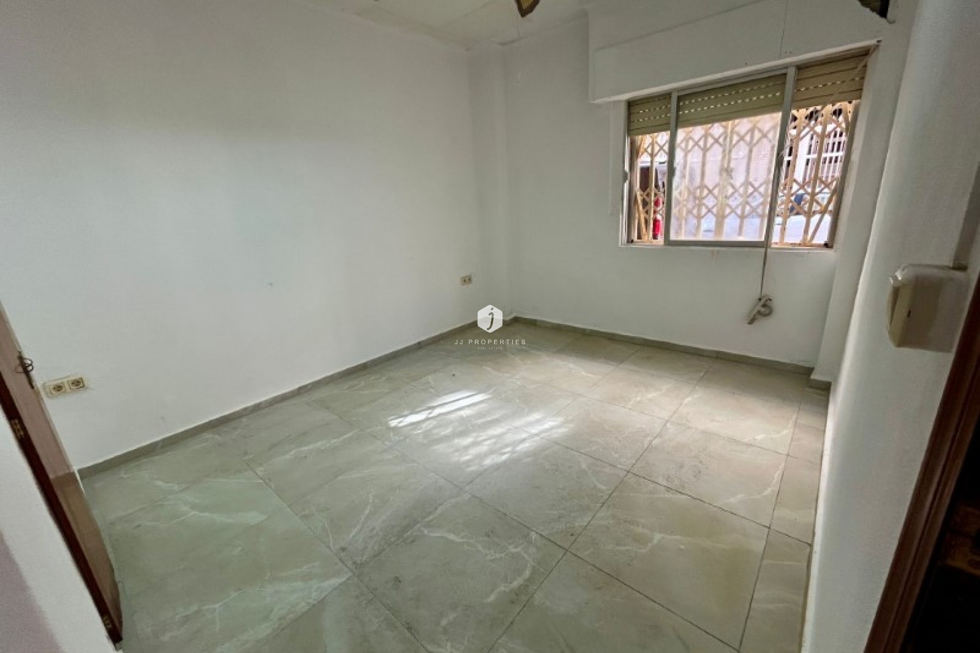 Segunda mano - Apartamento / piso -
Torrevieja - Costa Blanca