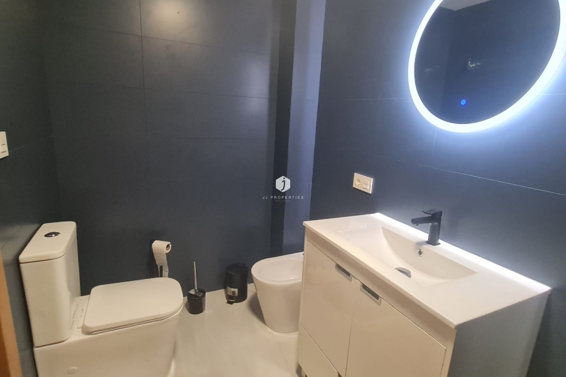 Segunda mano - Apartamento / piso -
Torrevieja - Costa Blanca