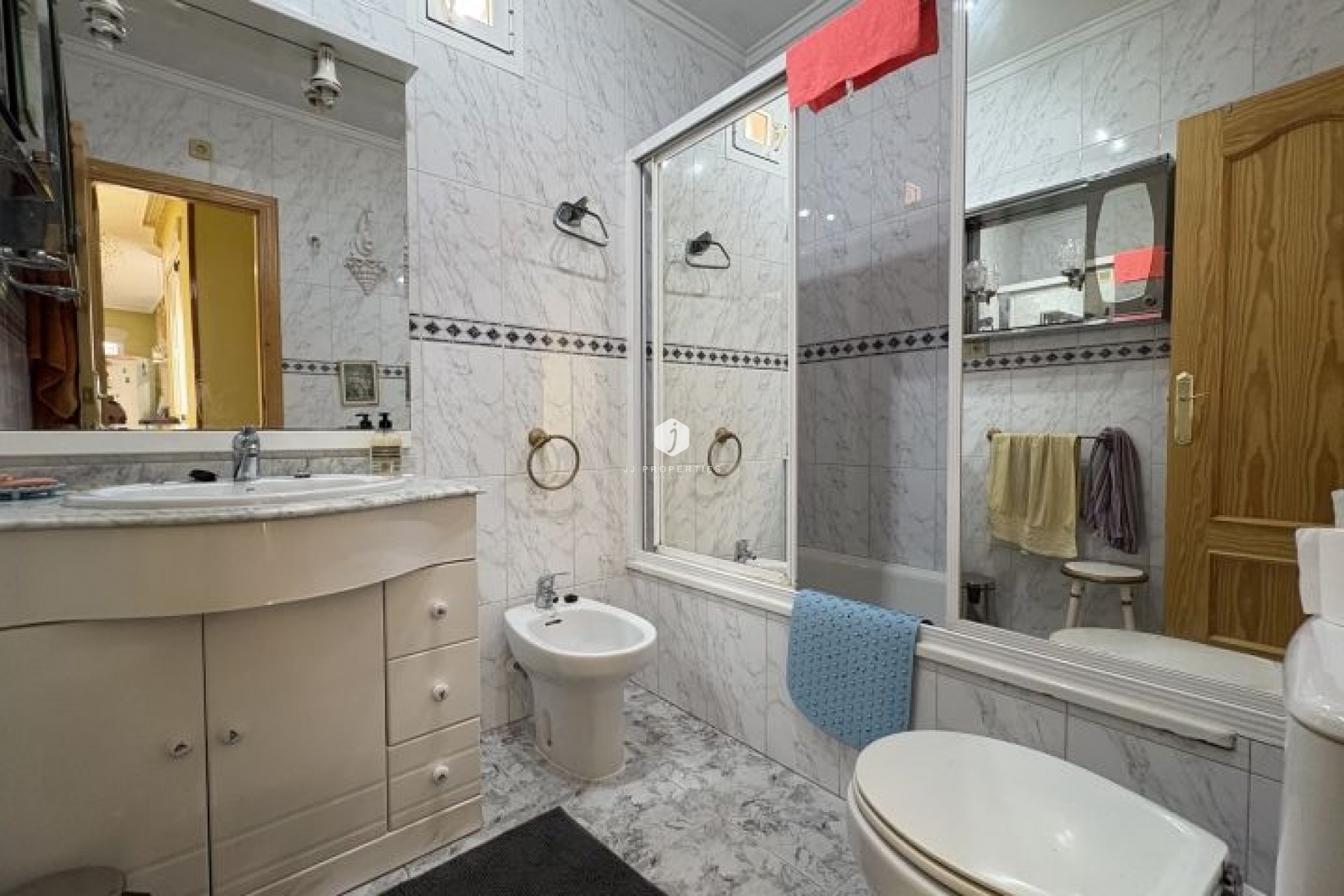 Segunda mano - Apartamento / piso -
Torrevieja - Costa Blanca