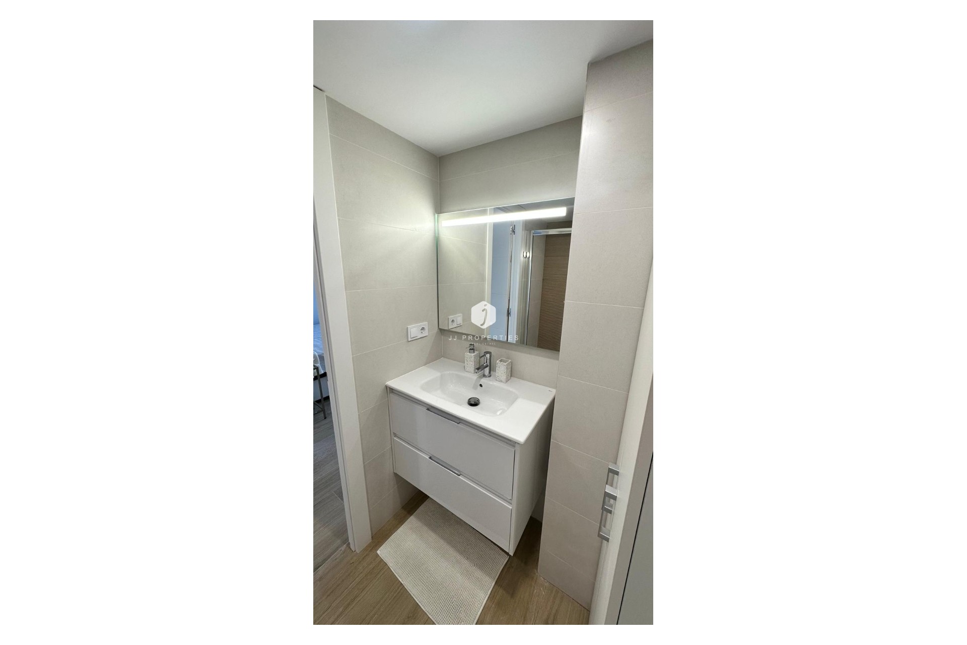 Segunda mano - Apartamento / piso -
Torrevieja - Costa Blanca