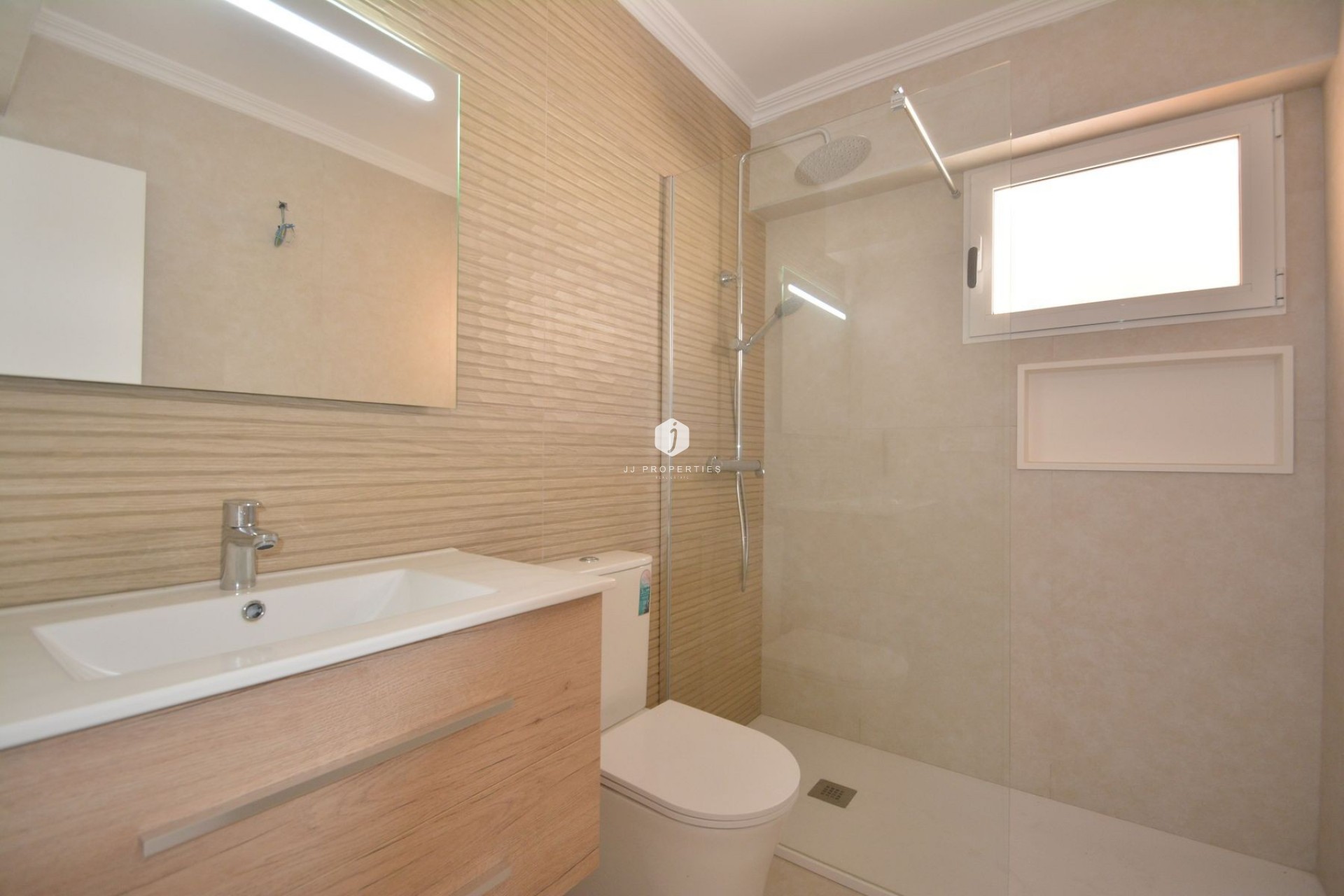 Segunda mano - Apartamento / piso -
Torrevieja - Costa Blanca