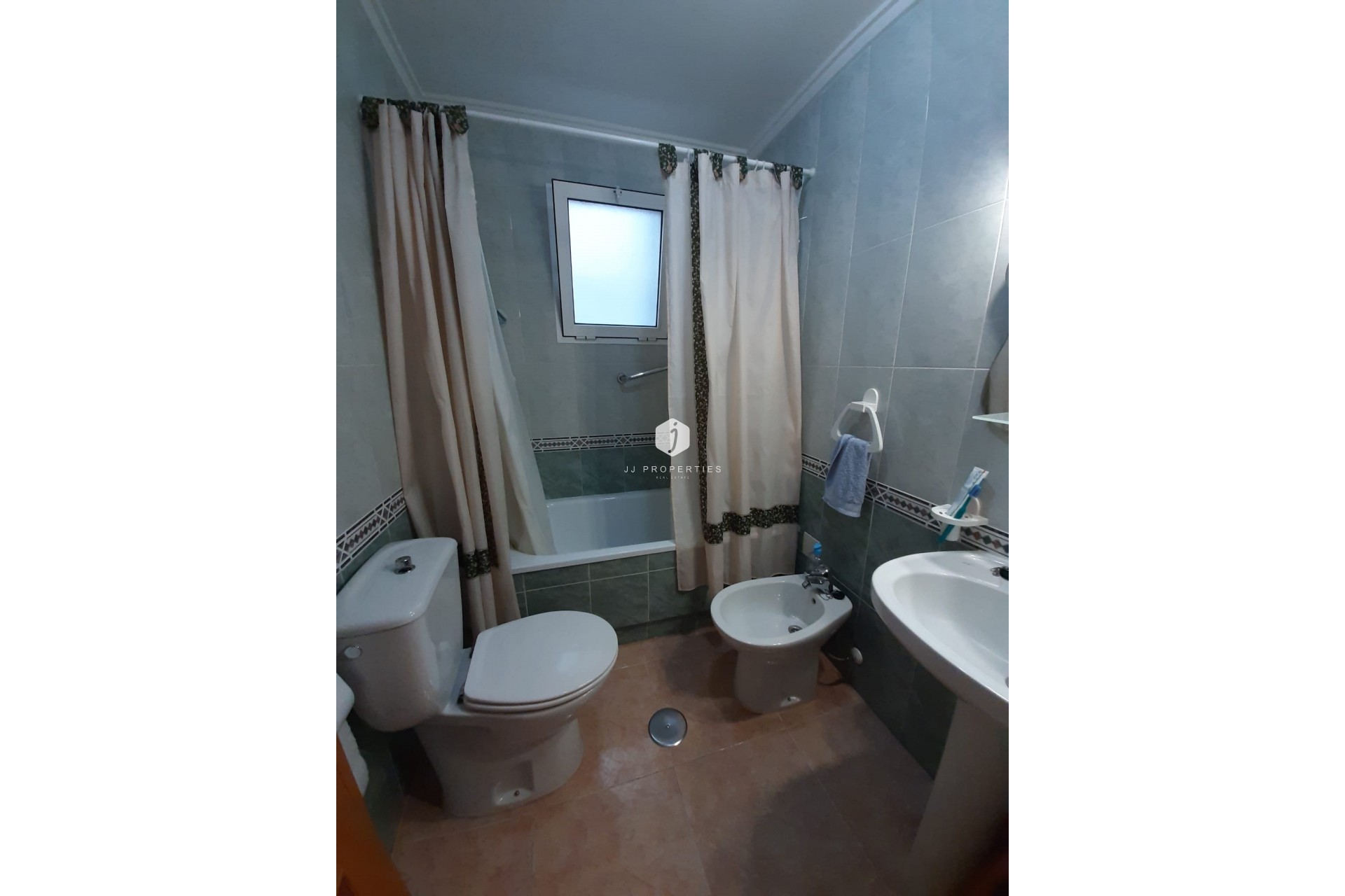 Segunda mano - Apartamento / piso -
Torrevieja - Costa Blanca