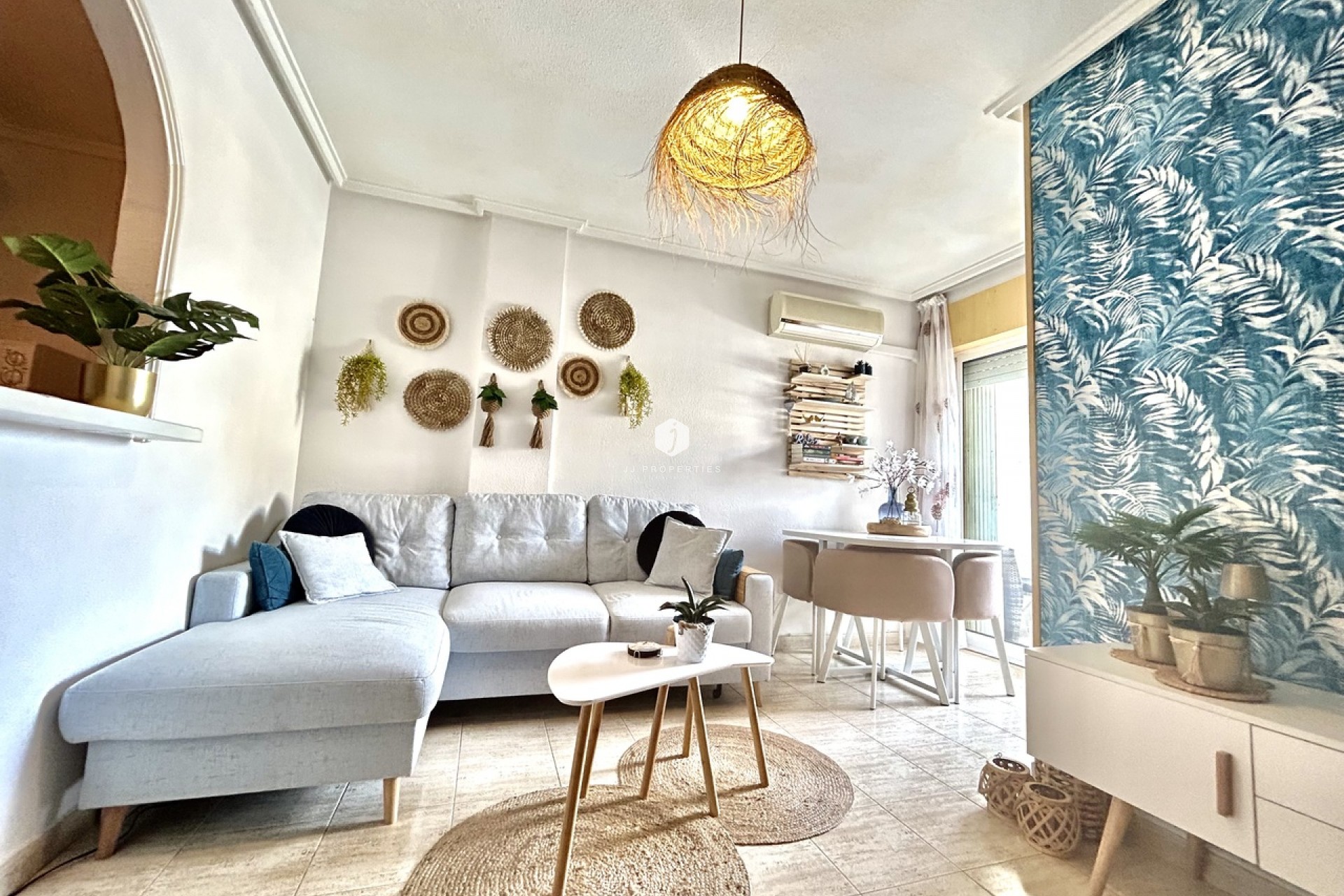 Segunda mano - Apartamento / piso -
Torrevieja - Costa Blanca
