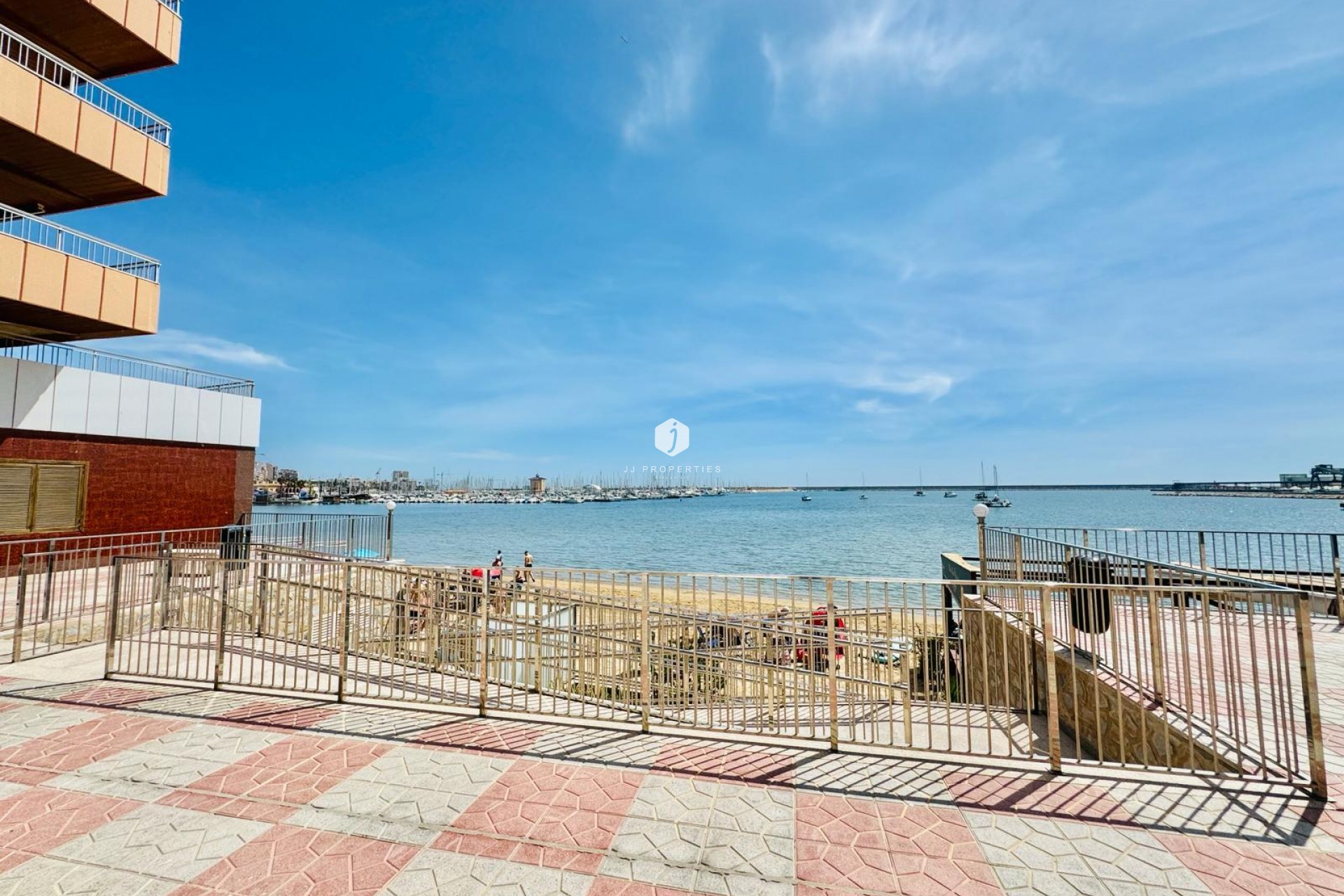 Segunda mano - Apartamento / piso -
Torrevieja - Costa Blanca