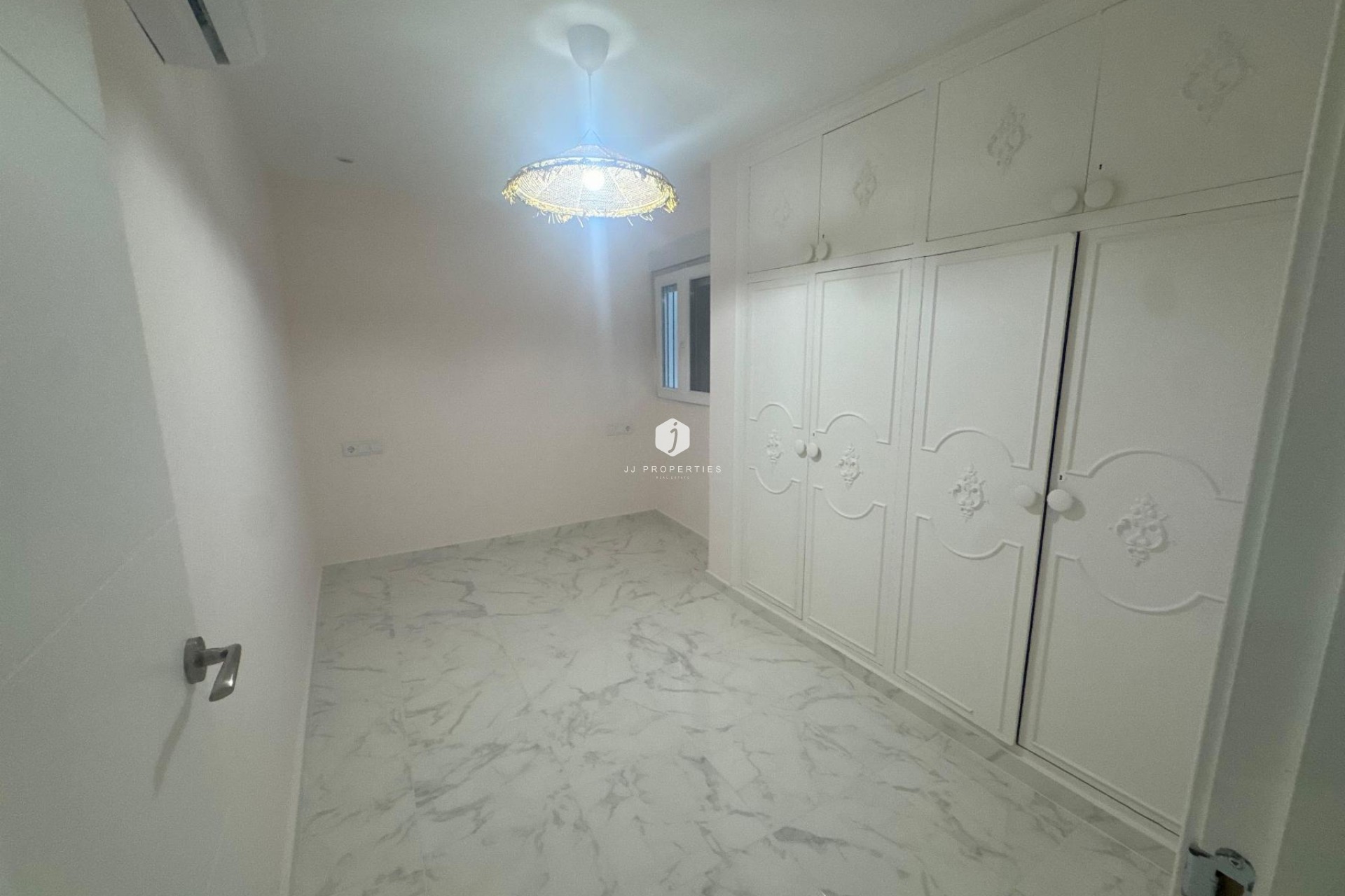 Segunda mano - Apartamento / piso -
Torrevieja - Costa Blanca