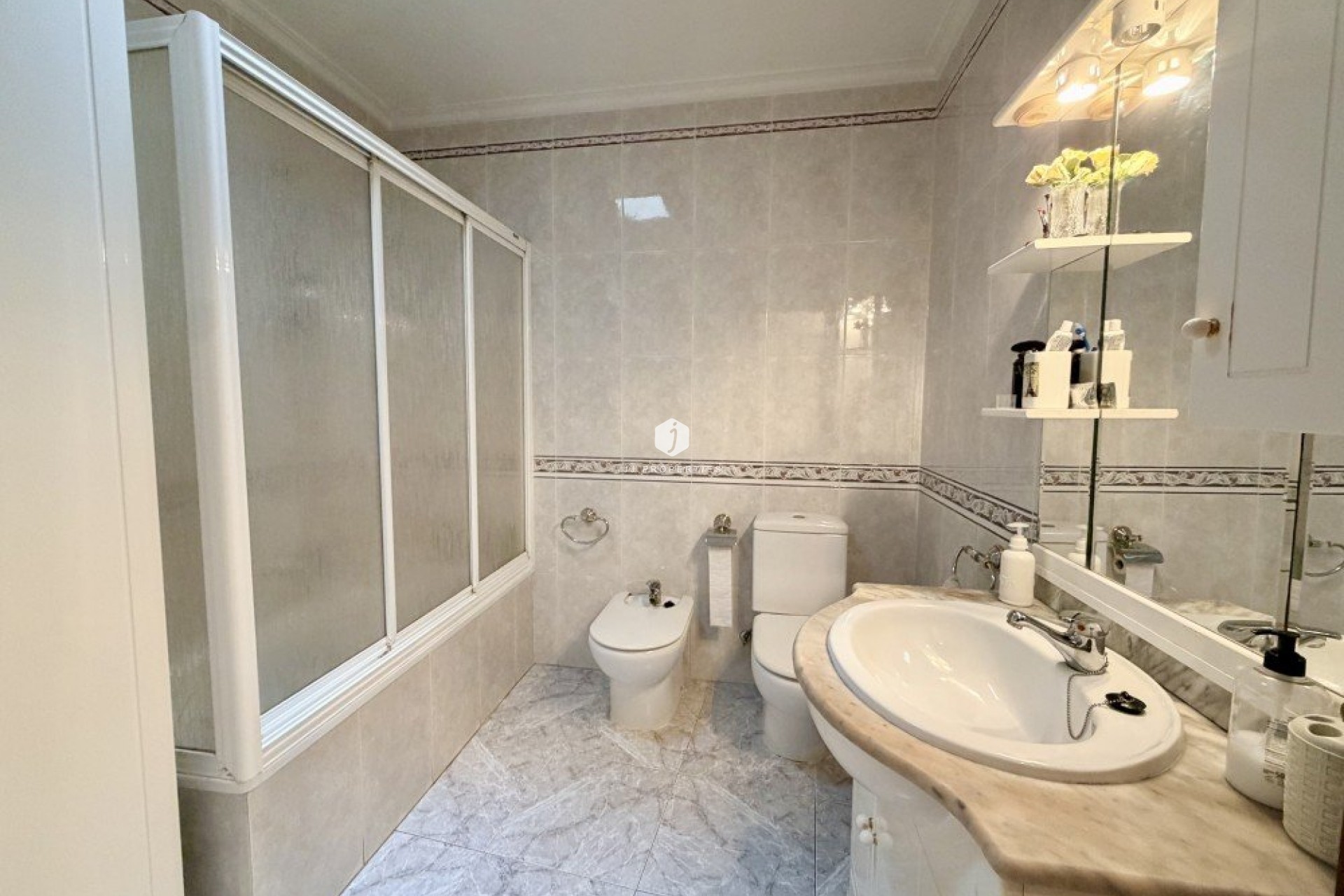 Segunda mano - Apartamento / piso -
Torrevieja - Costa Blanca