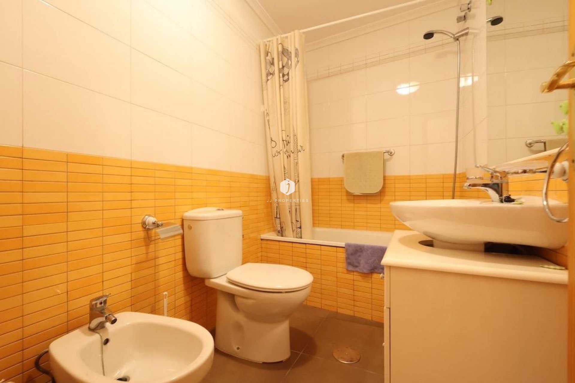 Segunda mano - Apartamento / piso -
Torrevieja - Costa Blanca