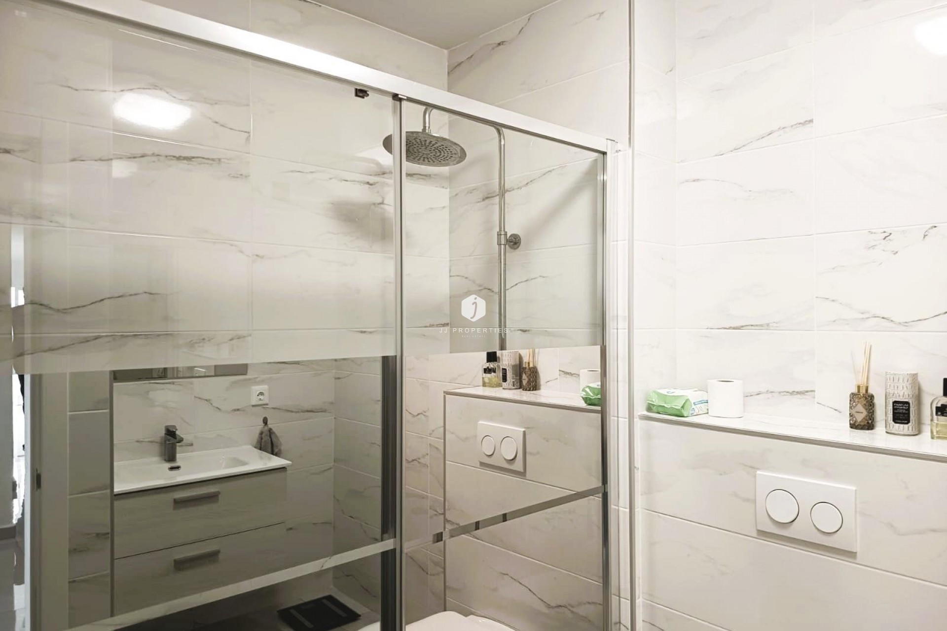 Segunda mano - Apartamento / piso -
Torrevieja - Costa Blanca