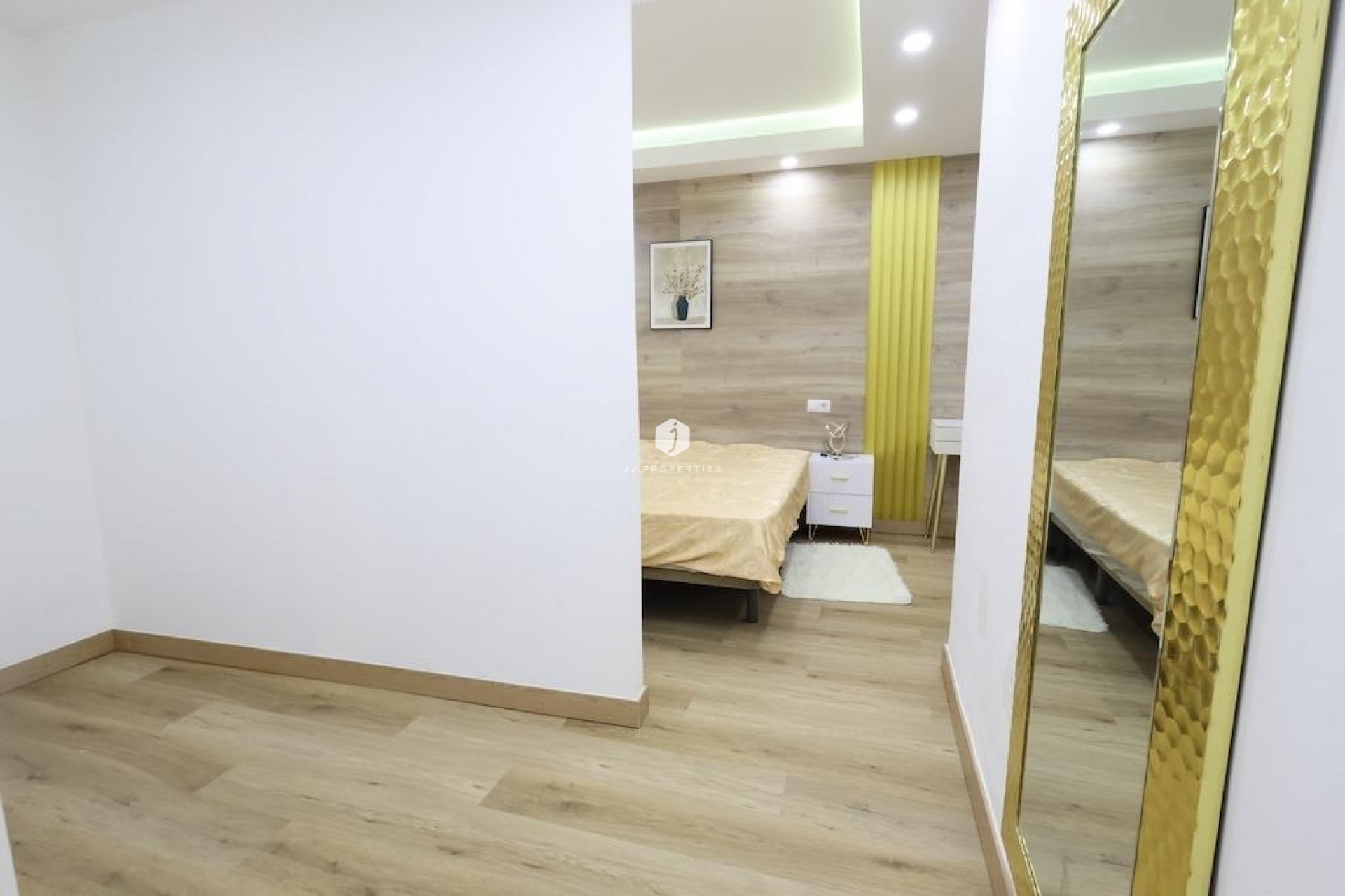 Segunda mano - Apartamento / piso -
Torrevieja - Costa Blanca