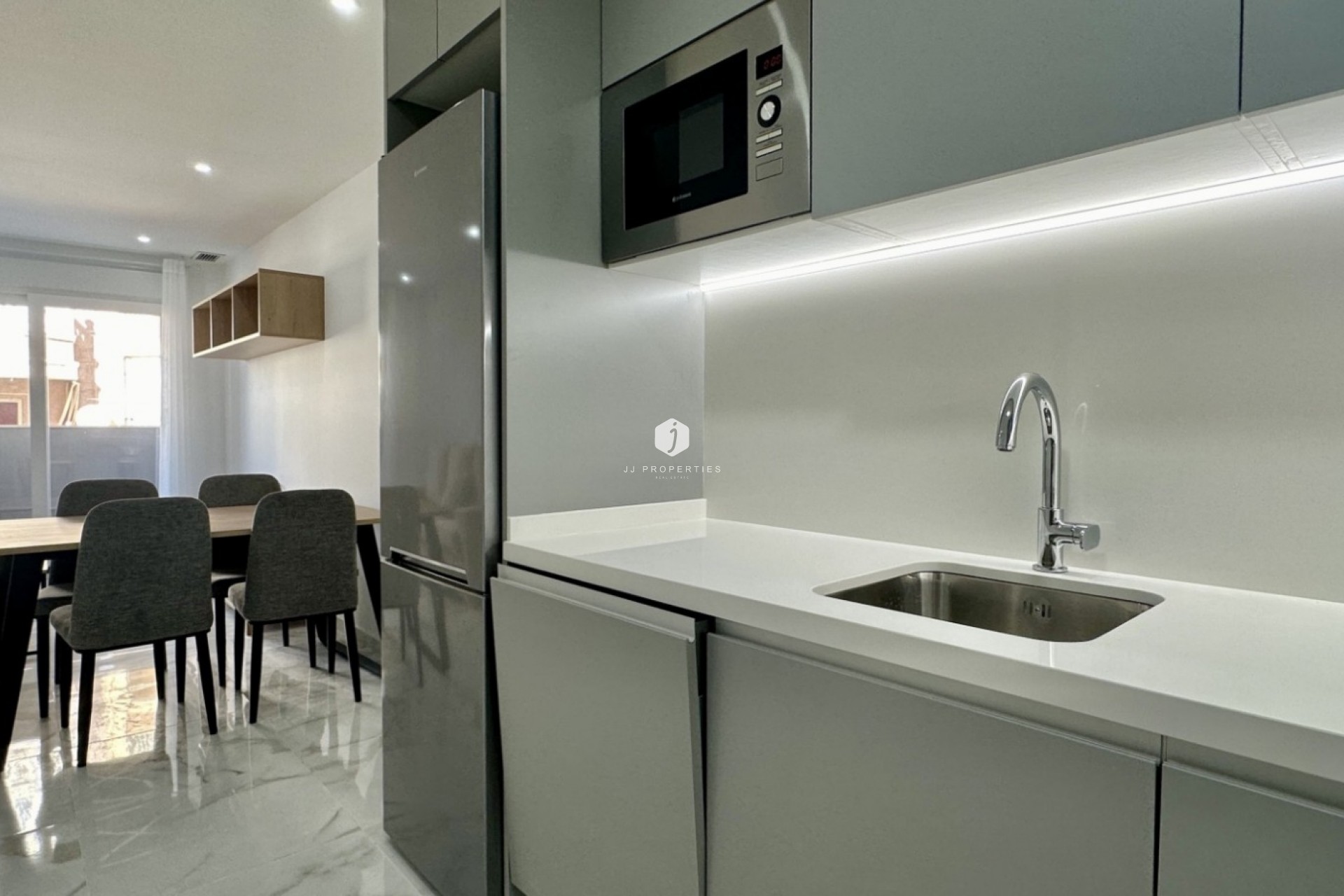 Segunda mano - Apartamento / piso -
Torrevieja - Costa Blanca