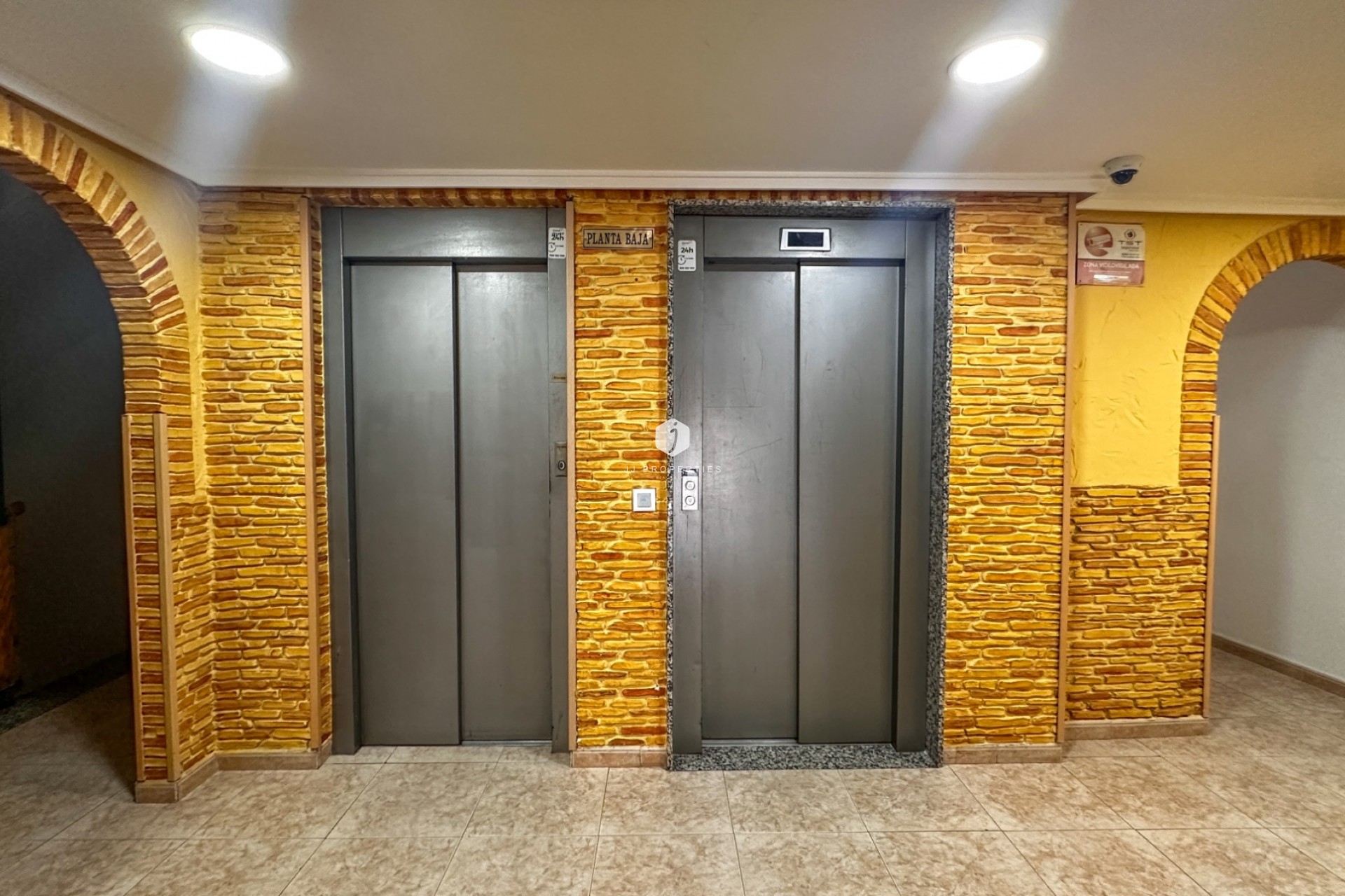 Segunda mano - Apartamento / piso -
Torrevieja - Costa Blanca