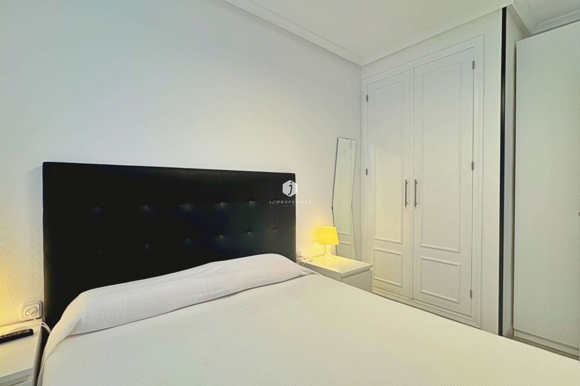 Segunda mano - Apartamento / piso -
Torrevieja - Costa Blanca
