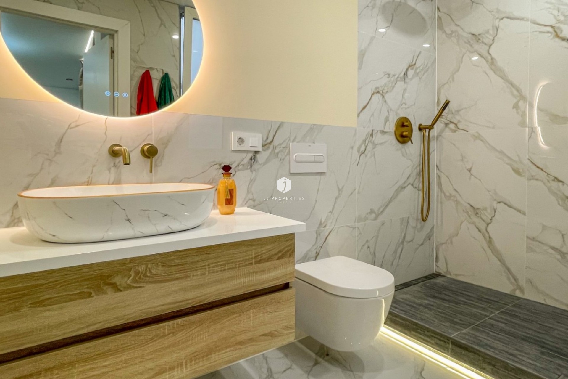 Segunda mano - Apartamento / piso -
Torrevieja - Costa Blanca