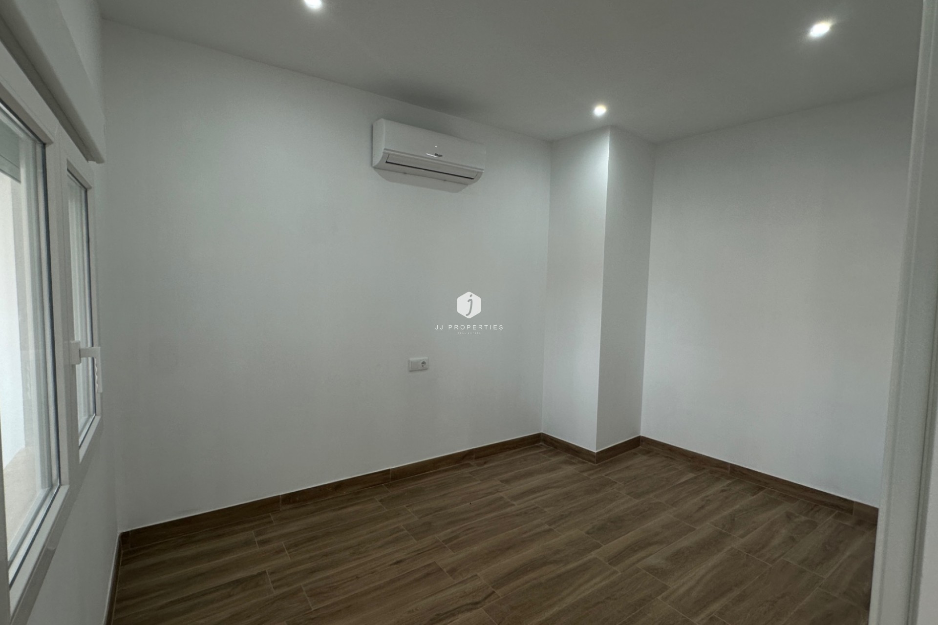 Segunda mano - Apartamento / piso -
Torrevieja - Costa Blanca