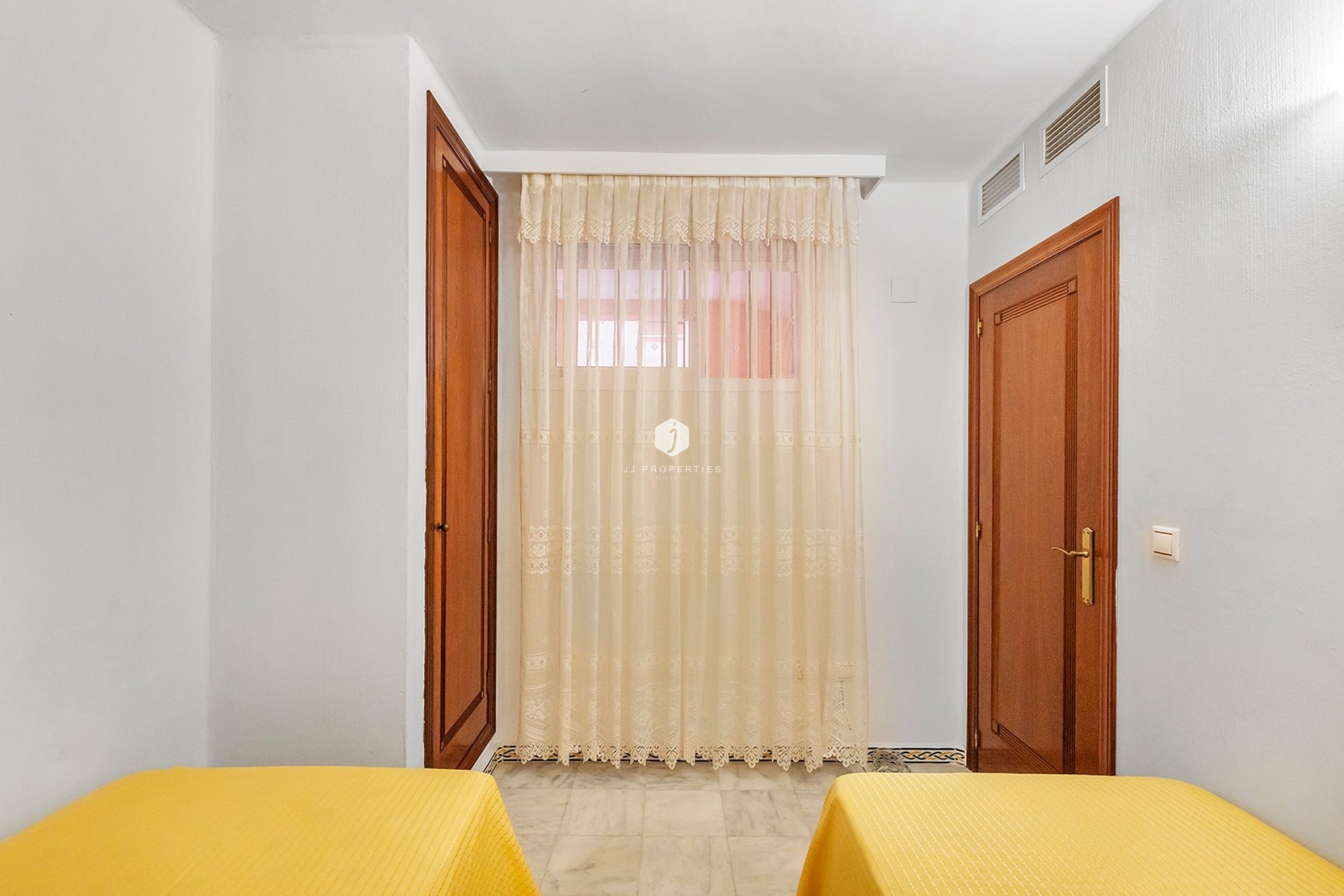 Segunda mano - Apartamento / piso -
Torrevieja - Costa Blanca