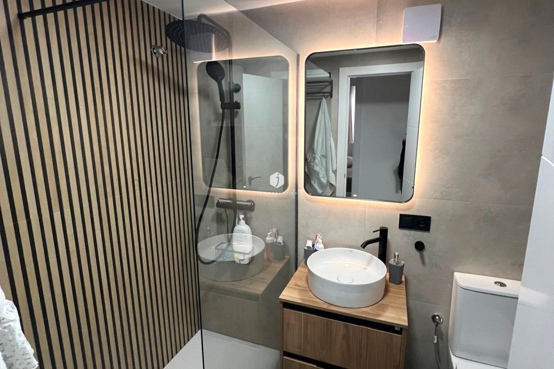 Segunda mano - Apartamento / piso -
Torrevieja - Curva Del Palangre