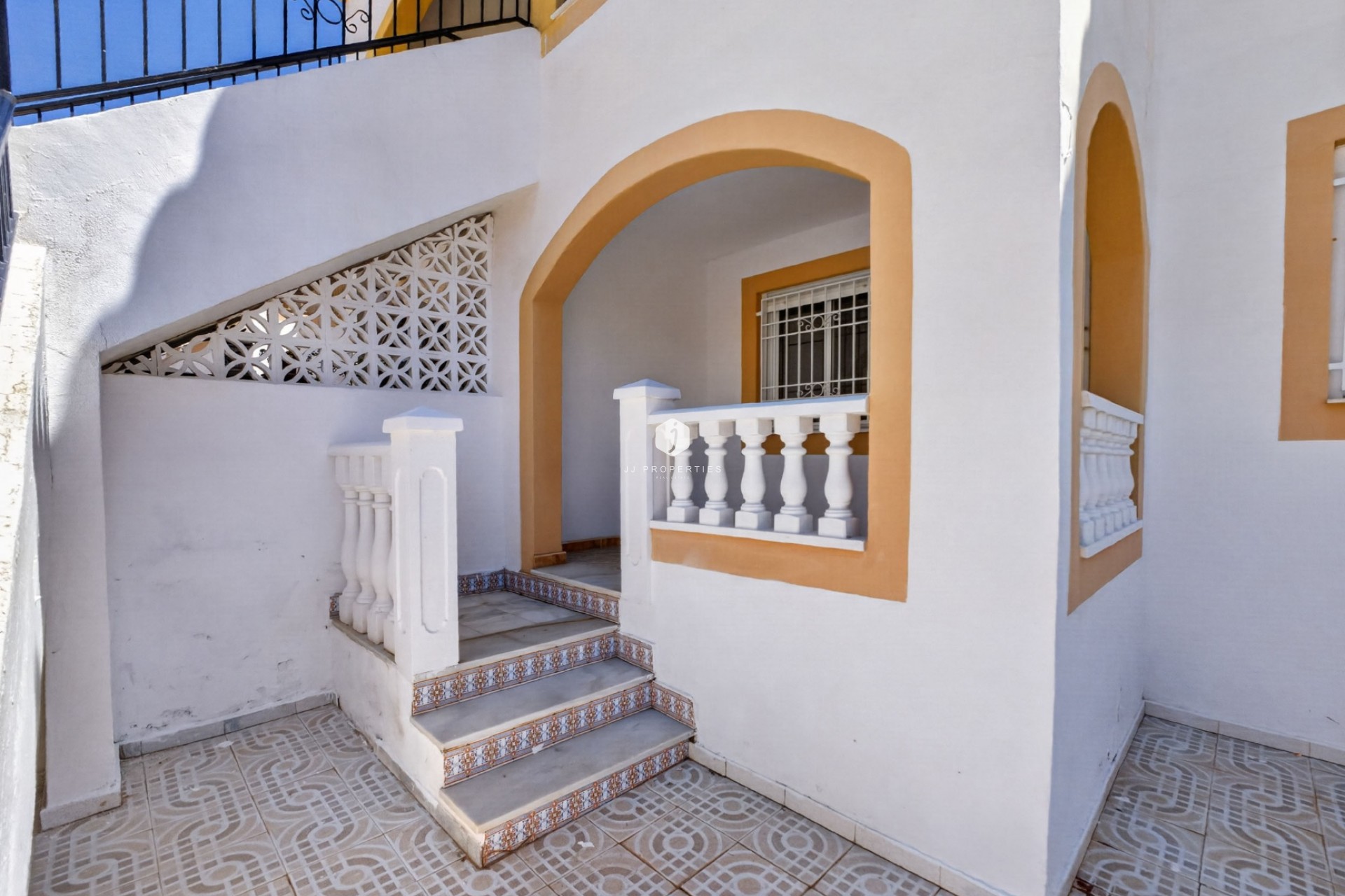 Segunda mano - Apartamento / piso -
Torrevieja - El Limonar